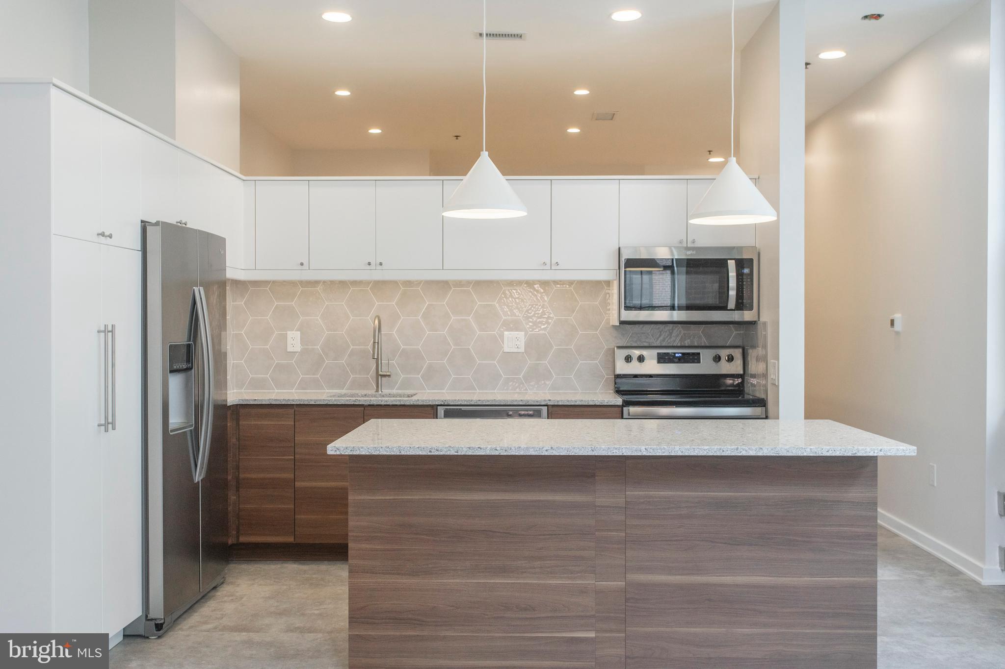 315 NEW STREET 424