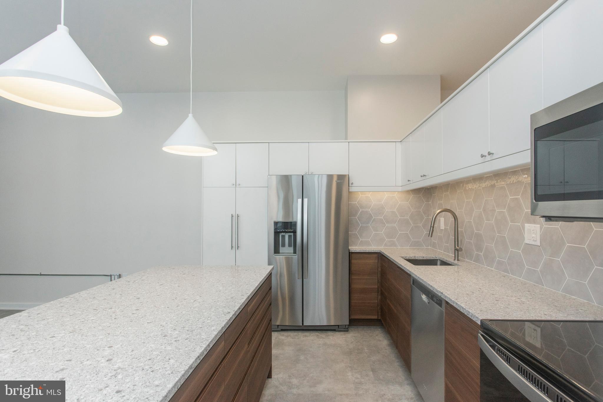 315 NEW STREET 424