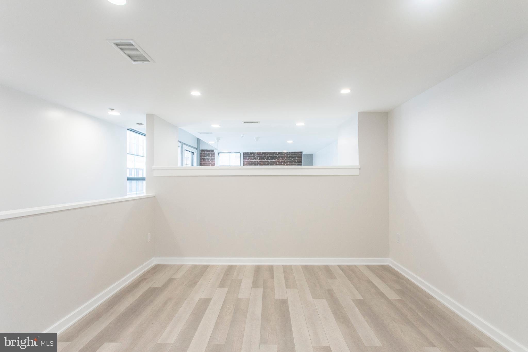 315 NEW STREET 424