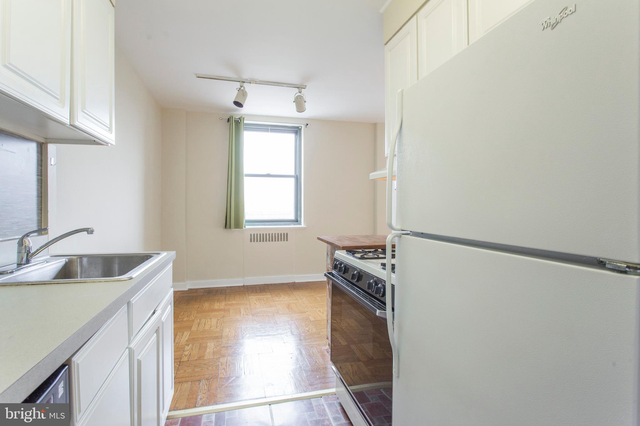 2601 PENNSYLVANIA AVENUE 711