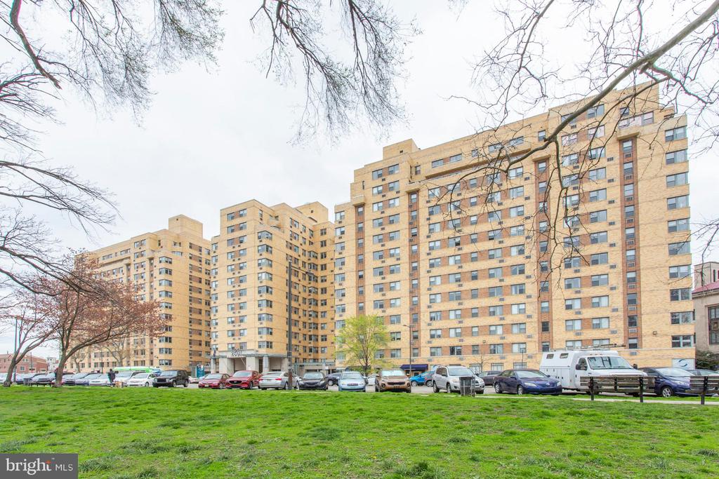 2601 PENNSYLVANIA AVENUE 711