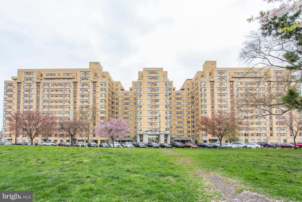 2601 PENNSYLVANIA AVENUE 711