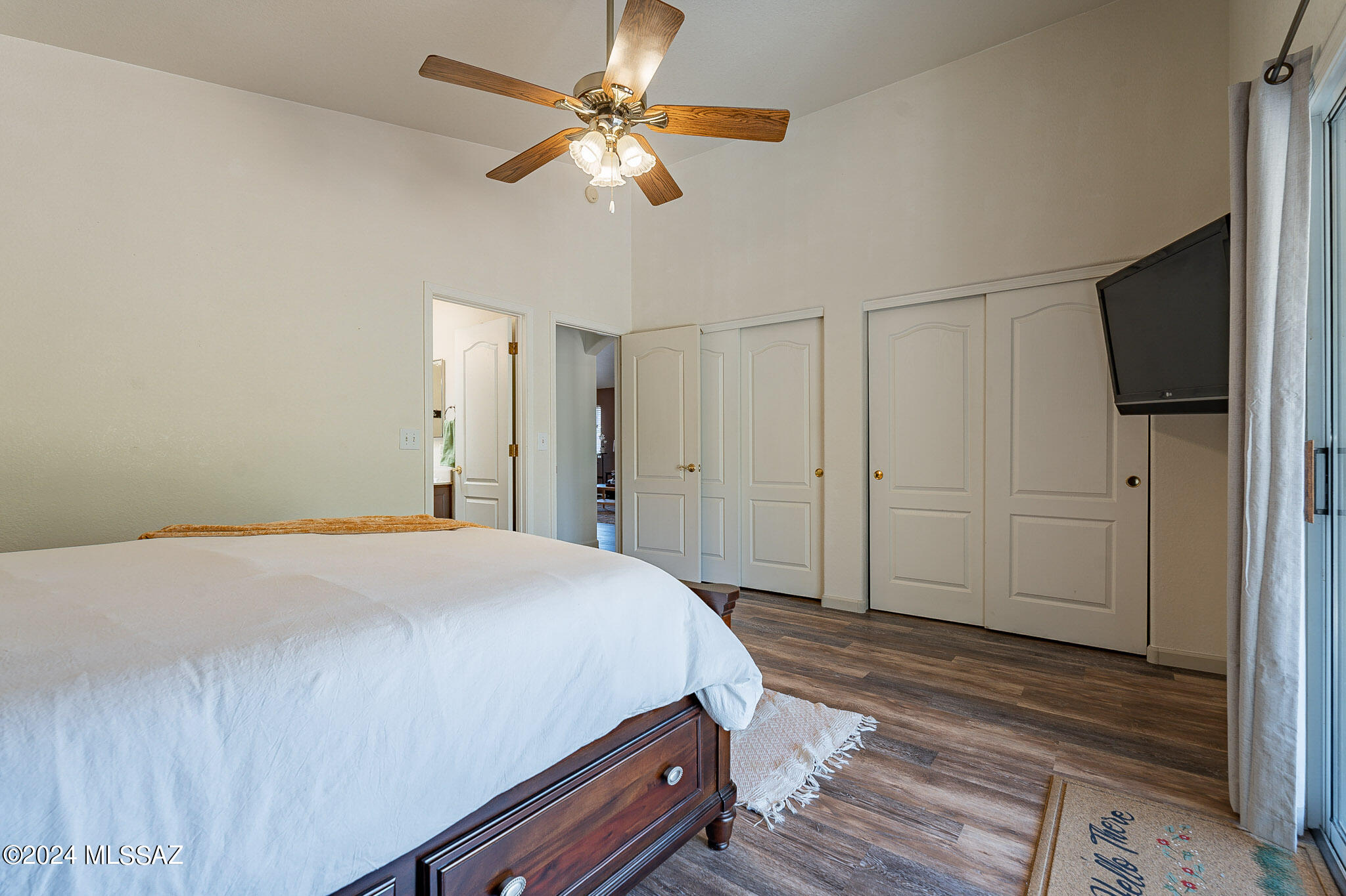 8246 N Paseo Del Rancho Escondido