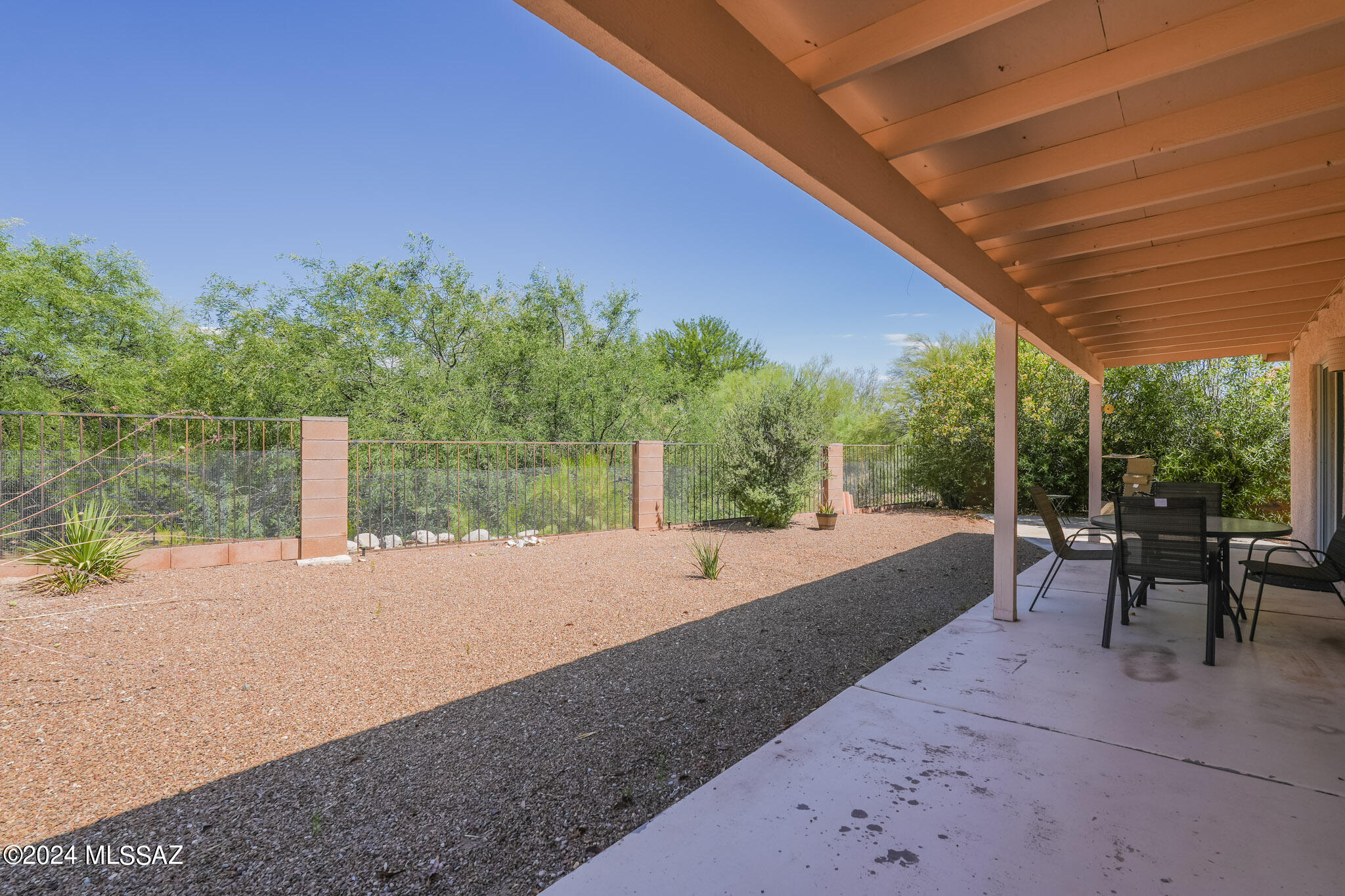 8246 N Paseo Del Rancho Escondido