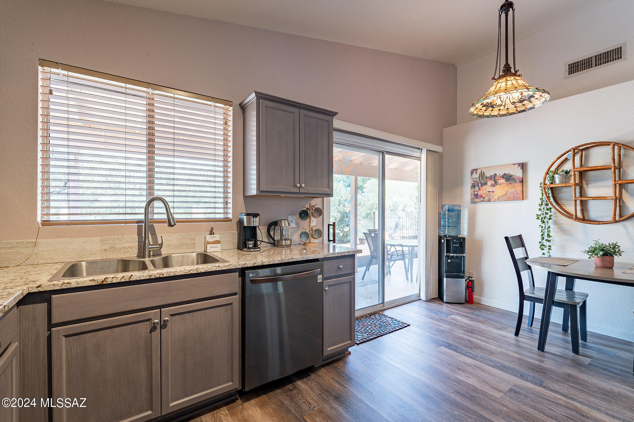 8246 N Paseo Del Rancho Escondido
