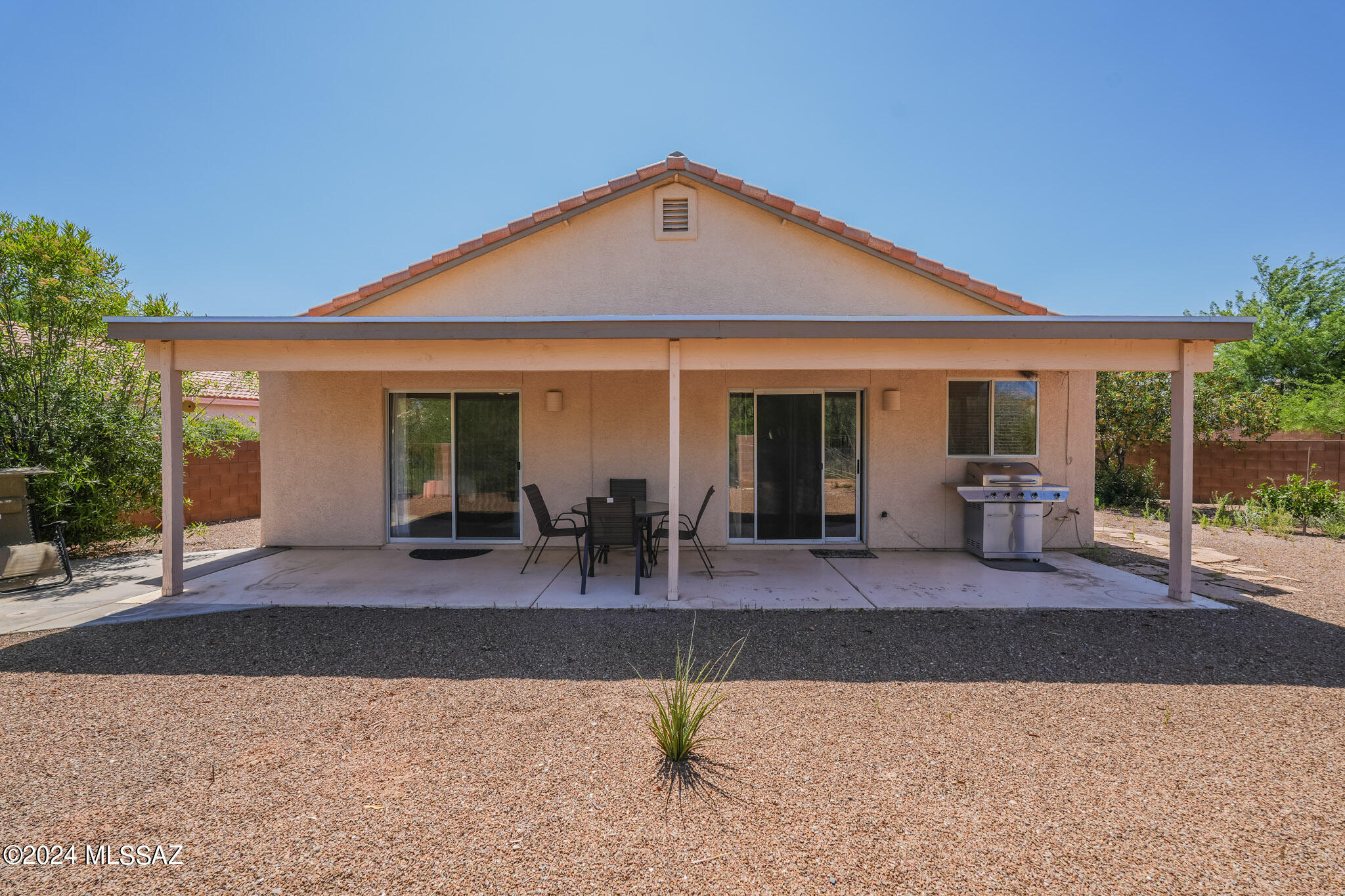 8246 N Paseo Del Rancho Escondido