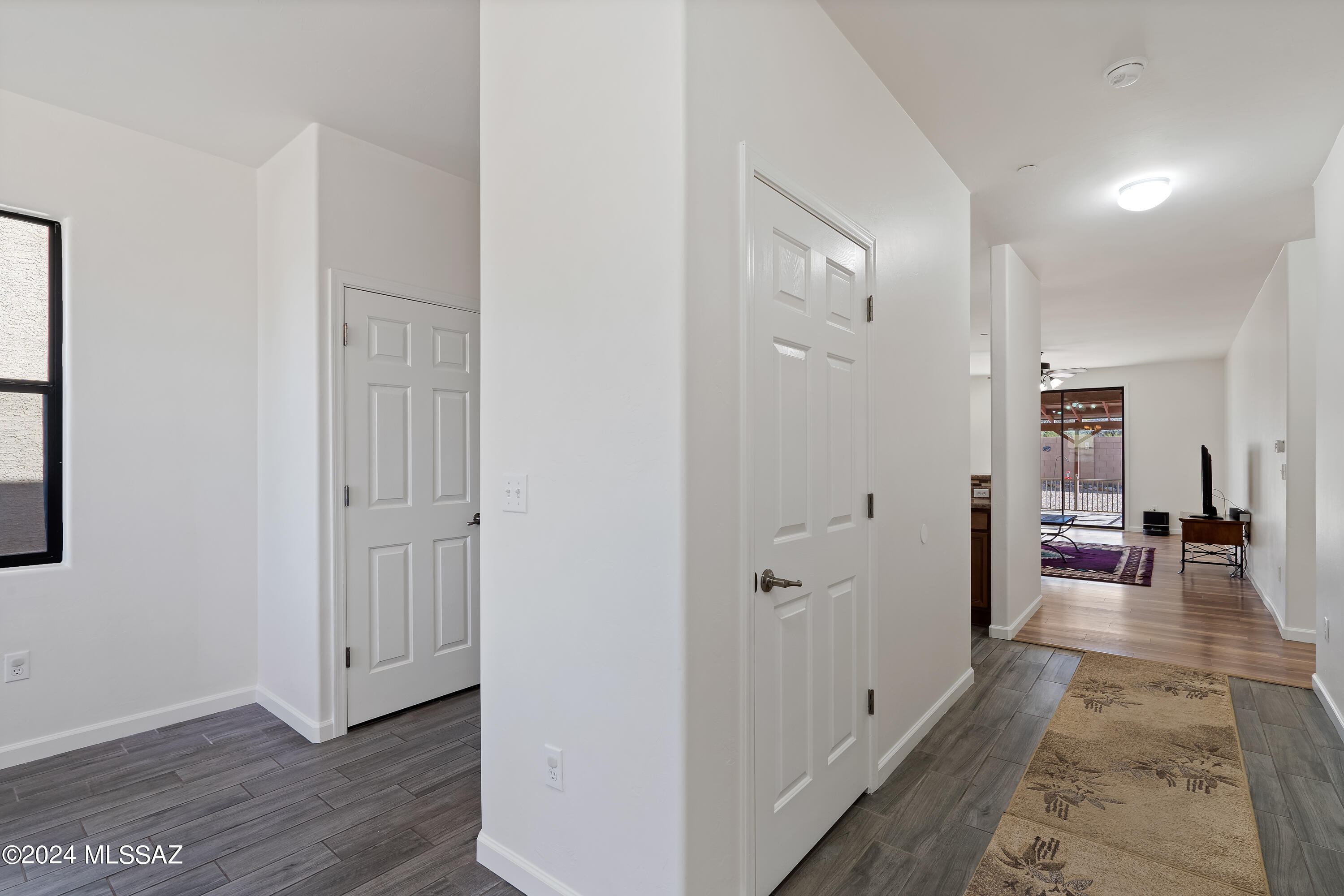 1412 N Darlene Place