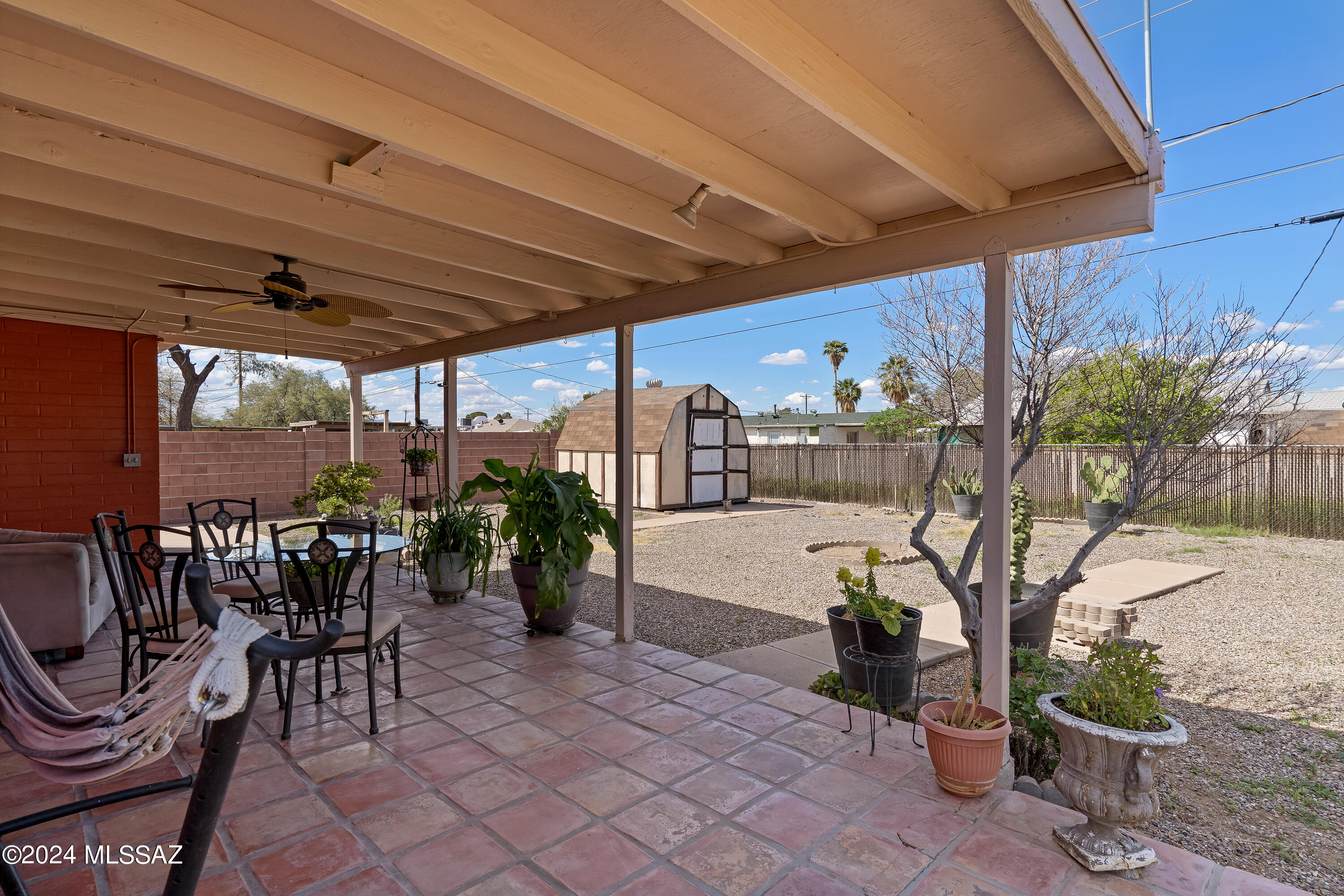 3165 E Silverlake Road