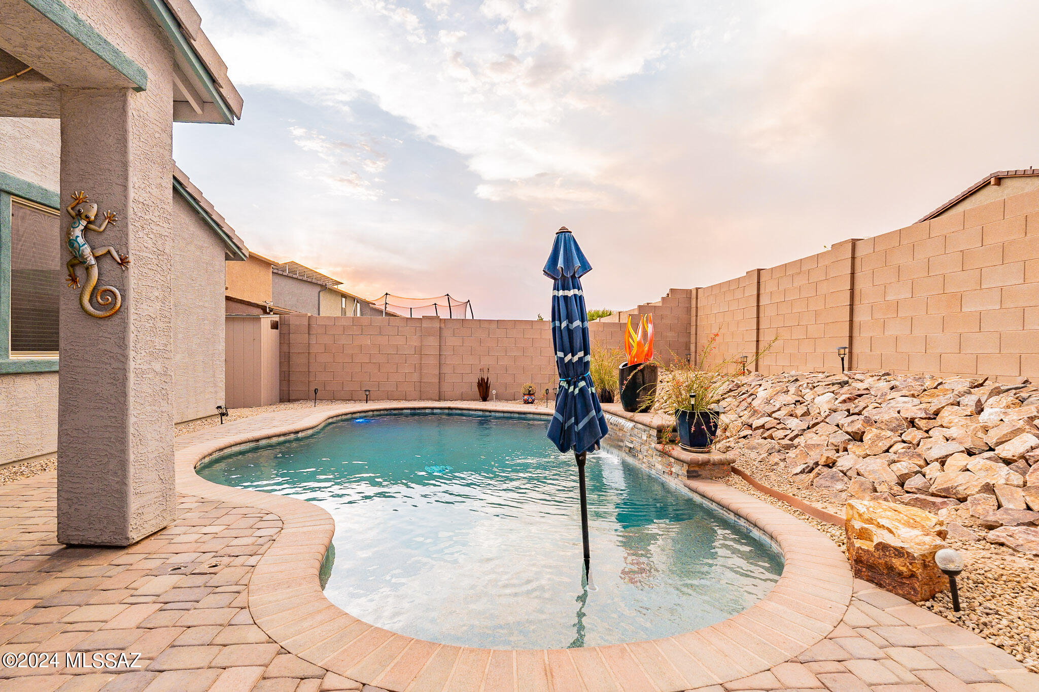 11918 W Rocky Cove Drive