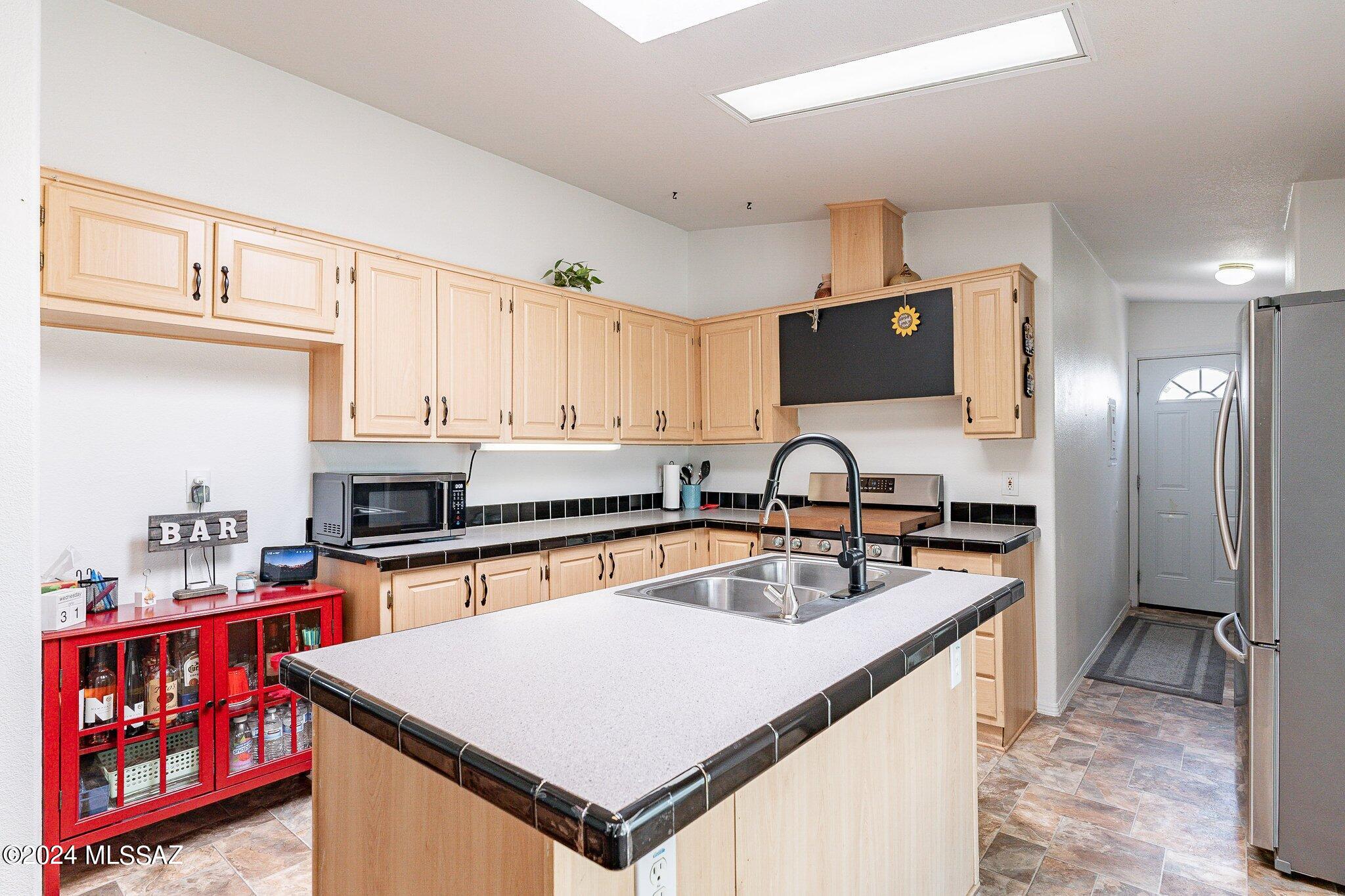 16862 W Spur Bell Lane
