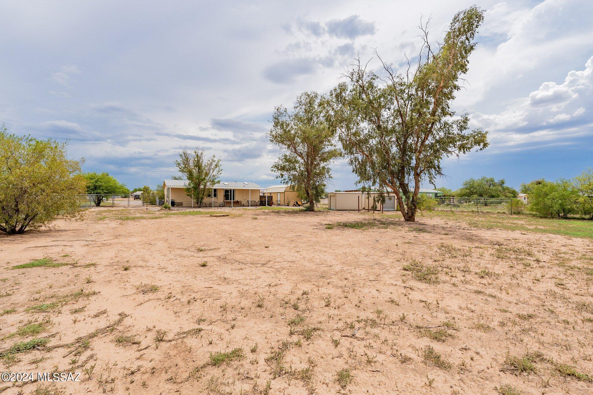 16862 W Spur Bell Lane
