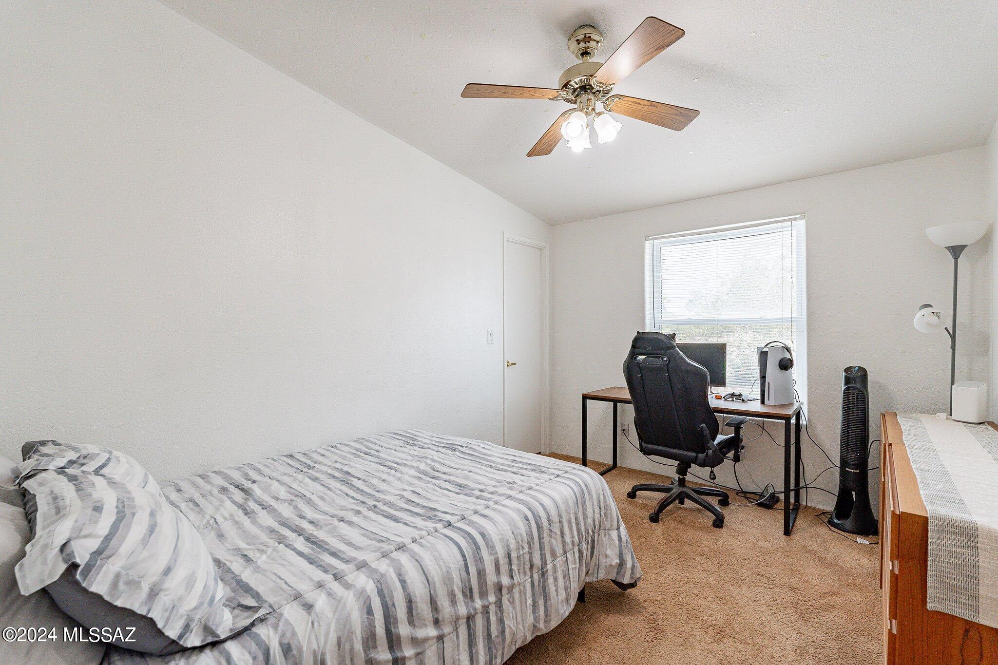 16862 W Spur Bell Lane