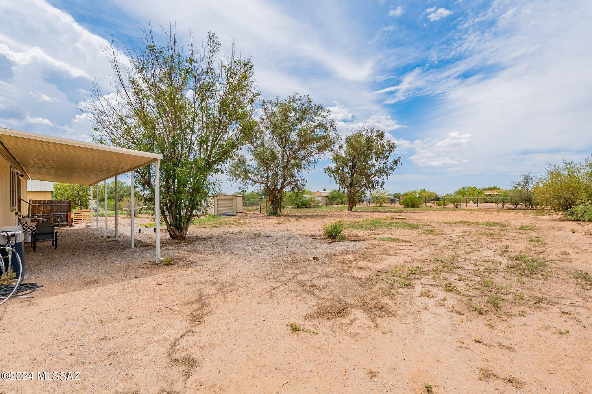 16862 W Spur Bell Lane