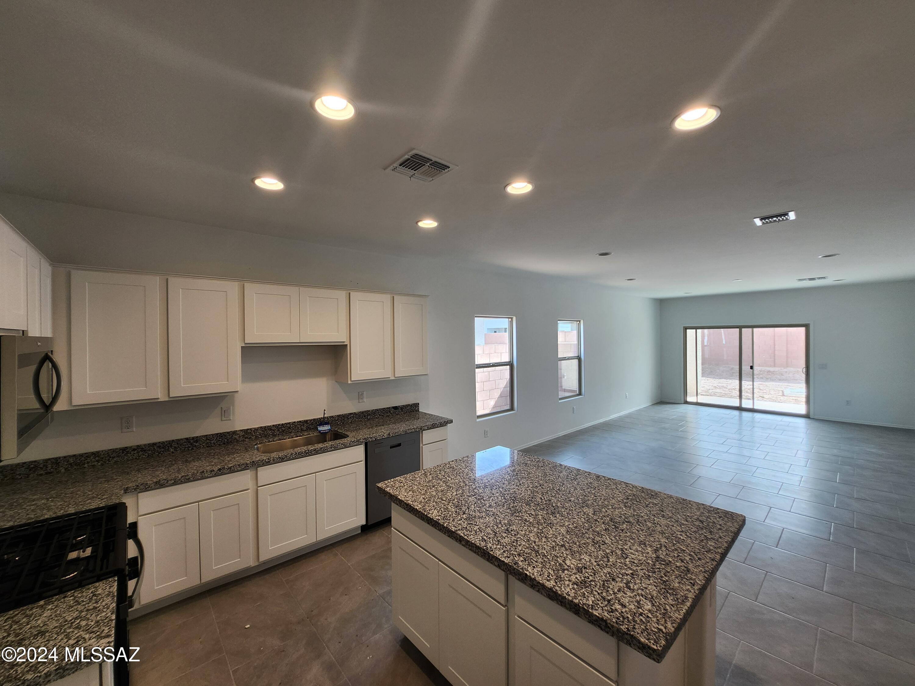 12536 W Barnett Farms Drive