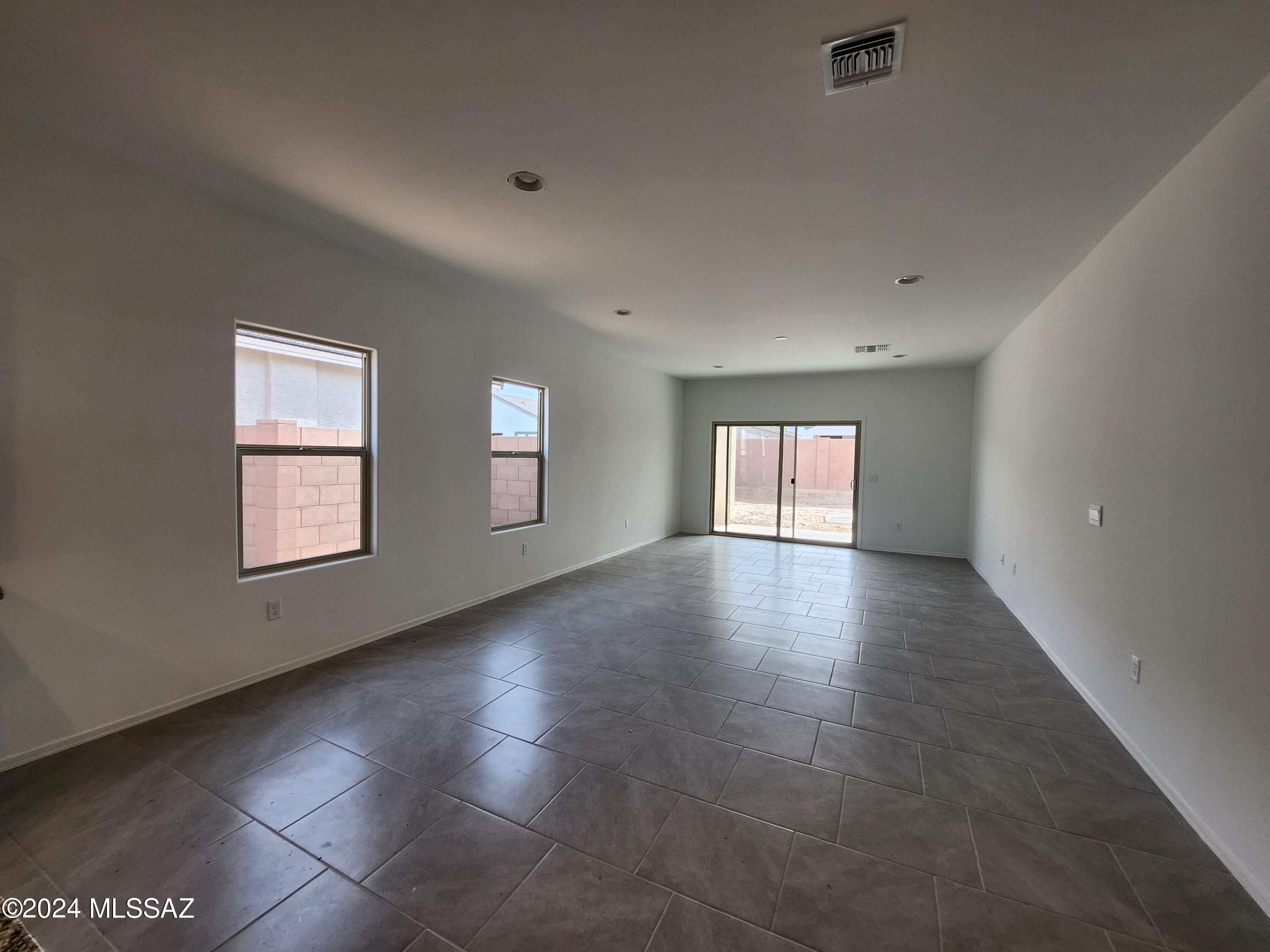 12536 W Barnett Farms Drive