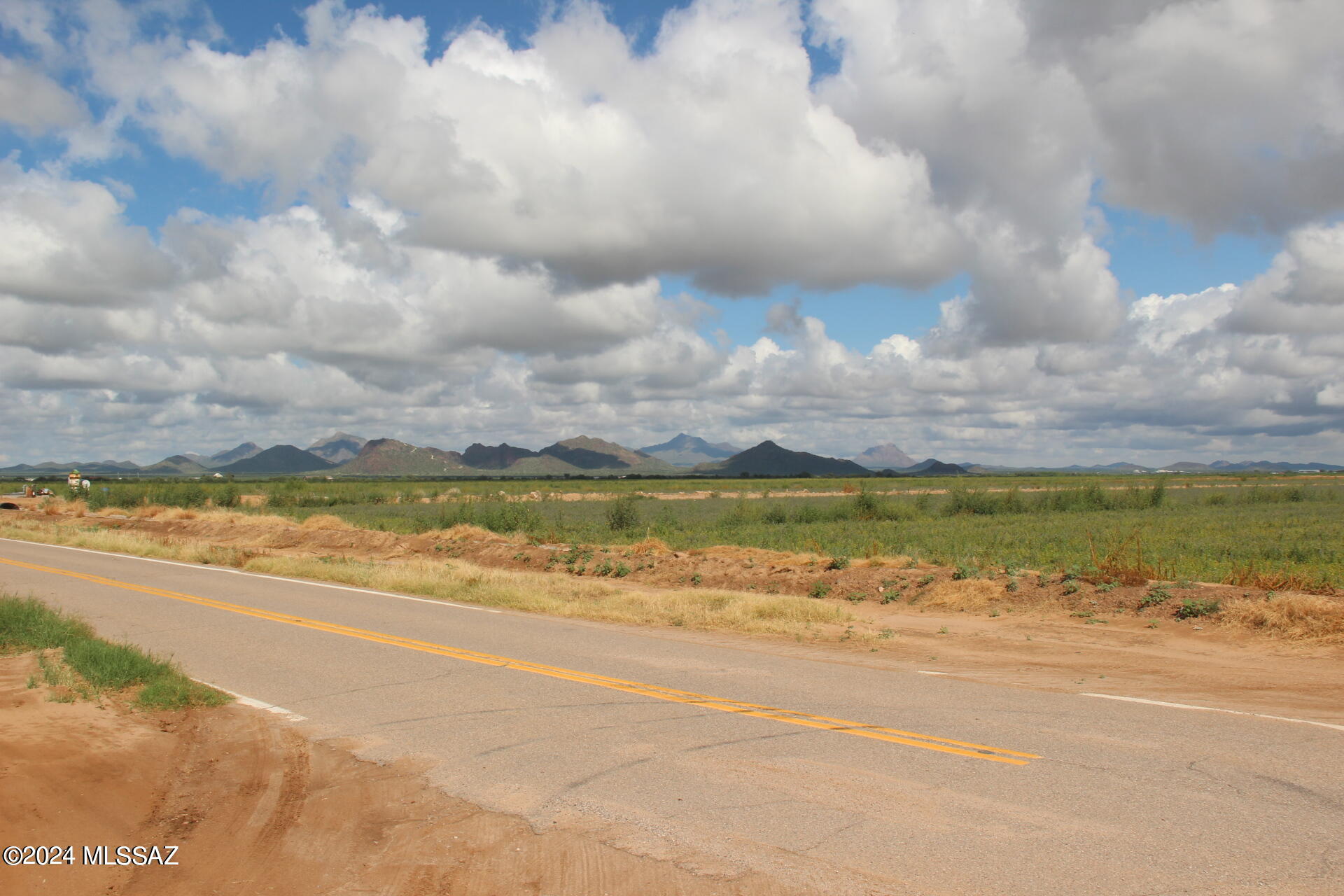 17035 W Saddle Trail 0
