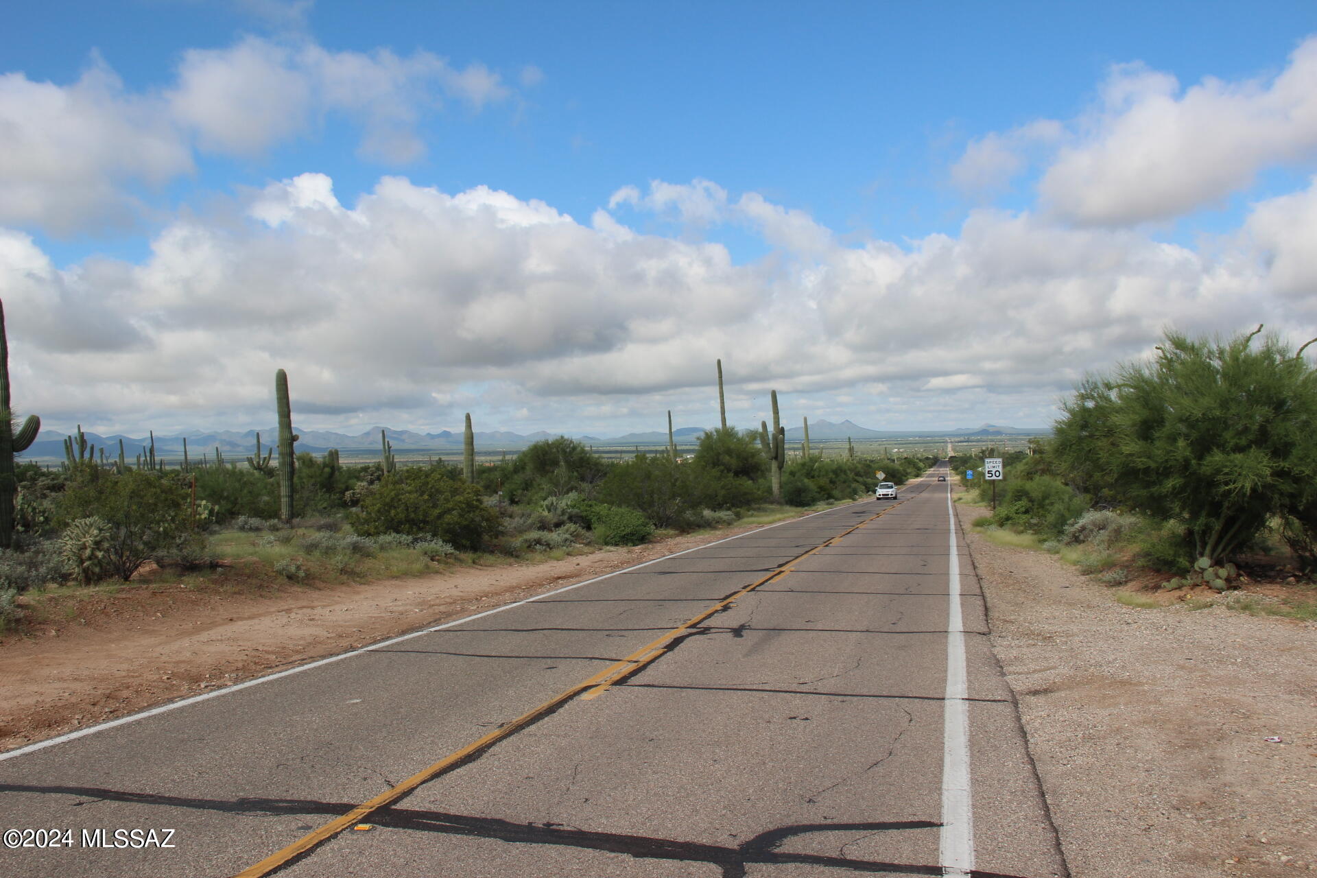 17035 W Saddle Trail 0