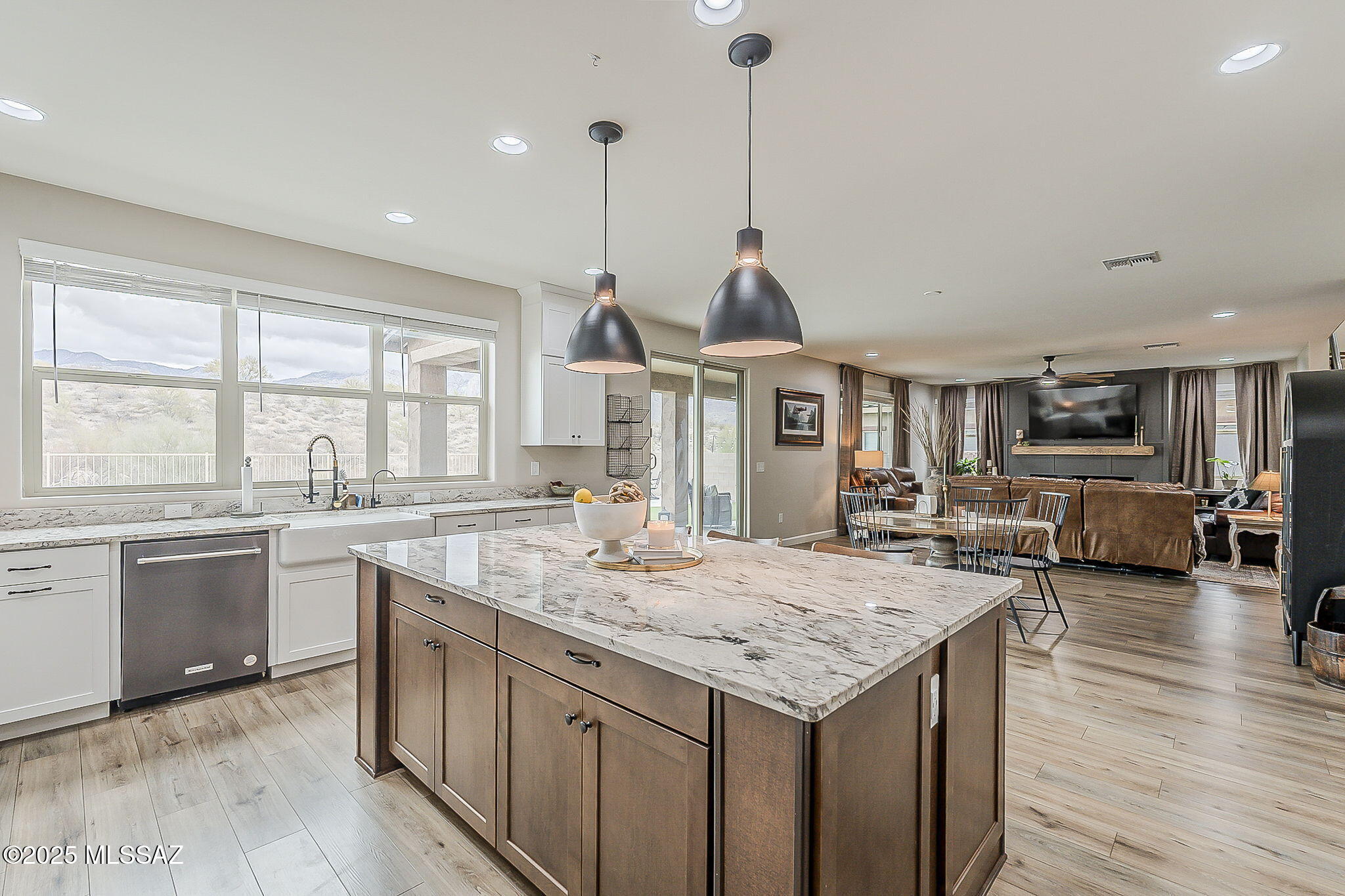 11858 N Silver Village Place