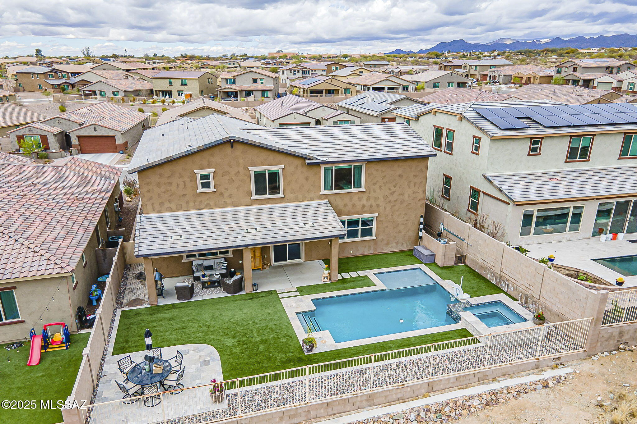 11858 N Silver Village Place