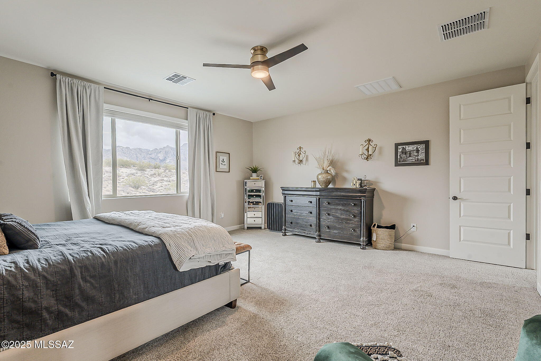 11858 N Silver Village Place