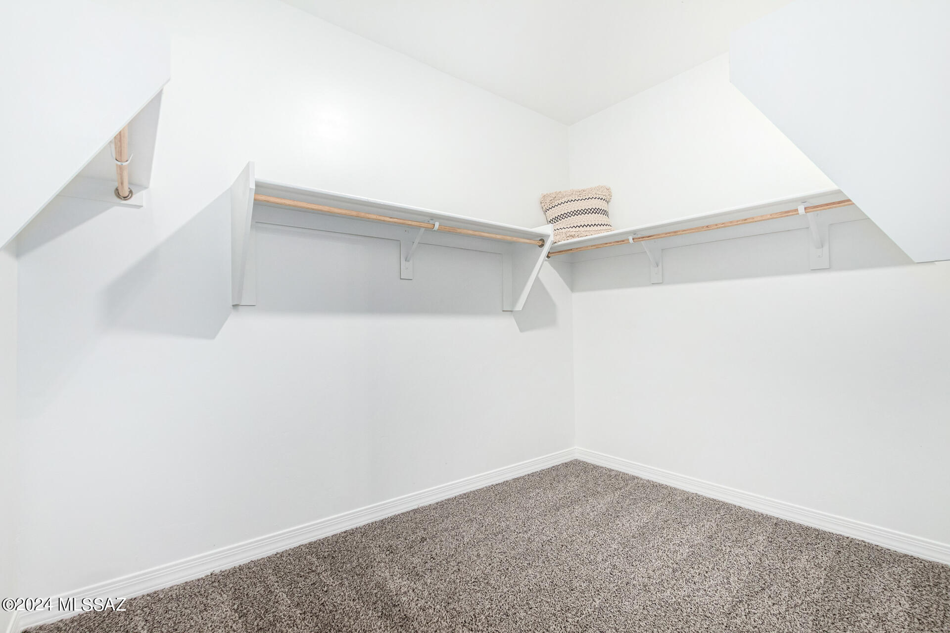 5447 W Summer Vw Drive