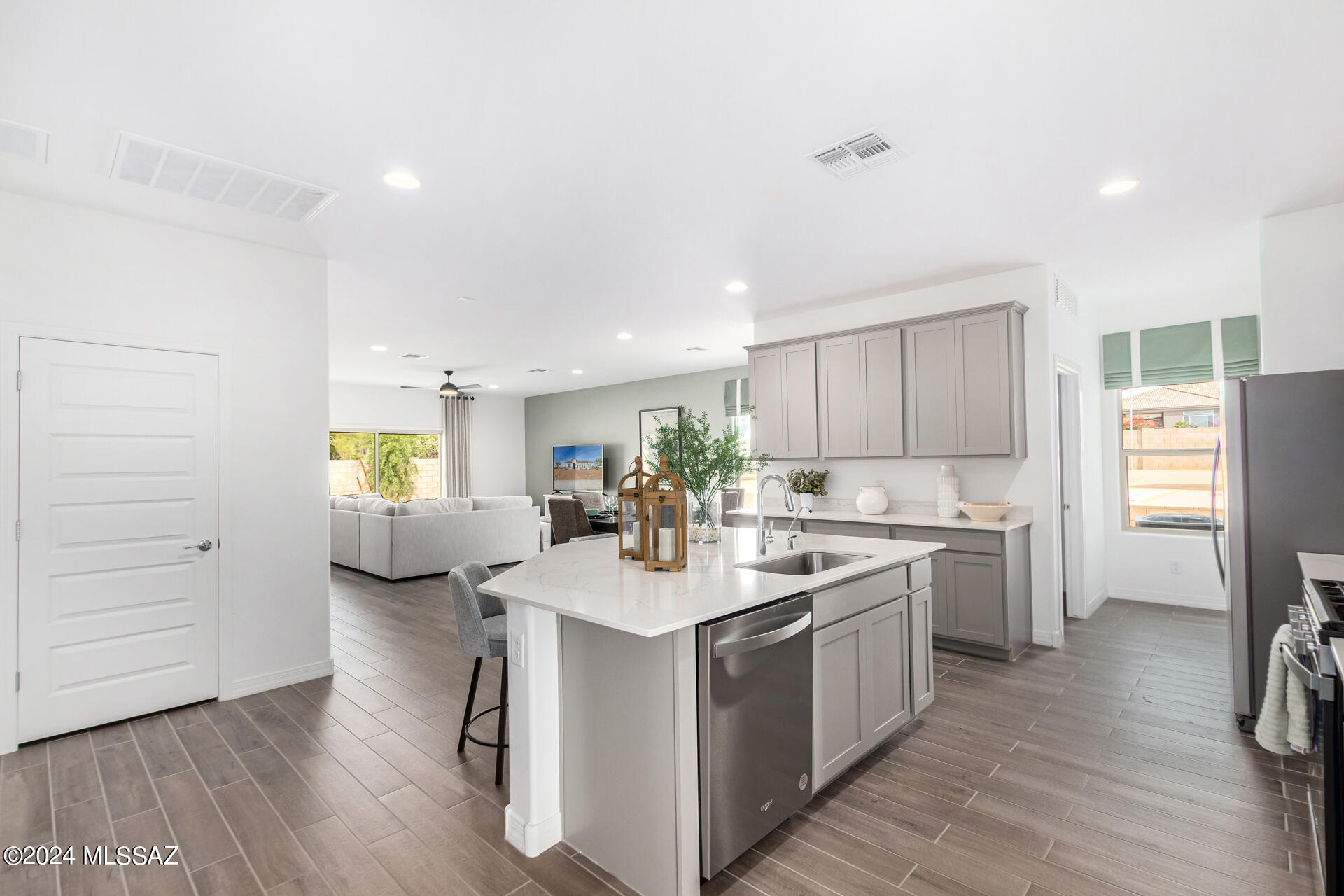 5447 W Summer Vw Drive