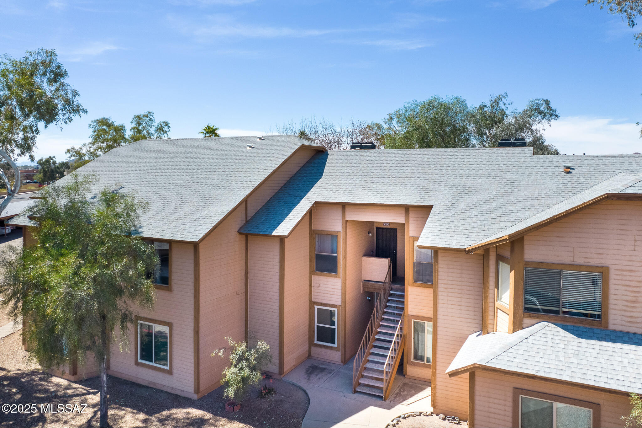 5690 S Wood Crest Drive