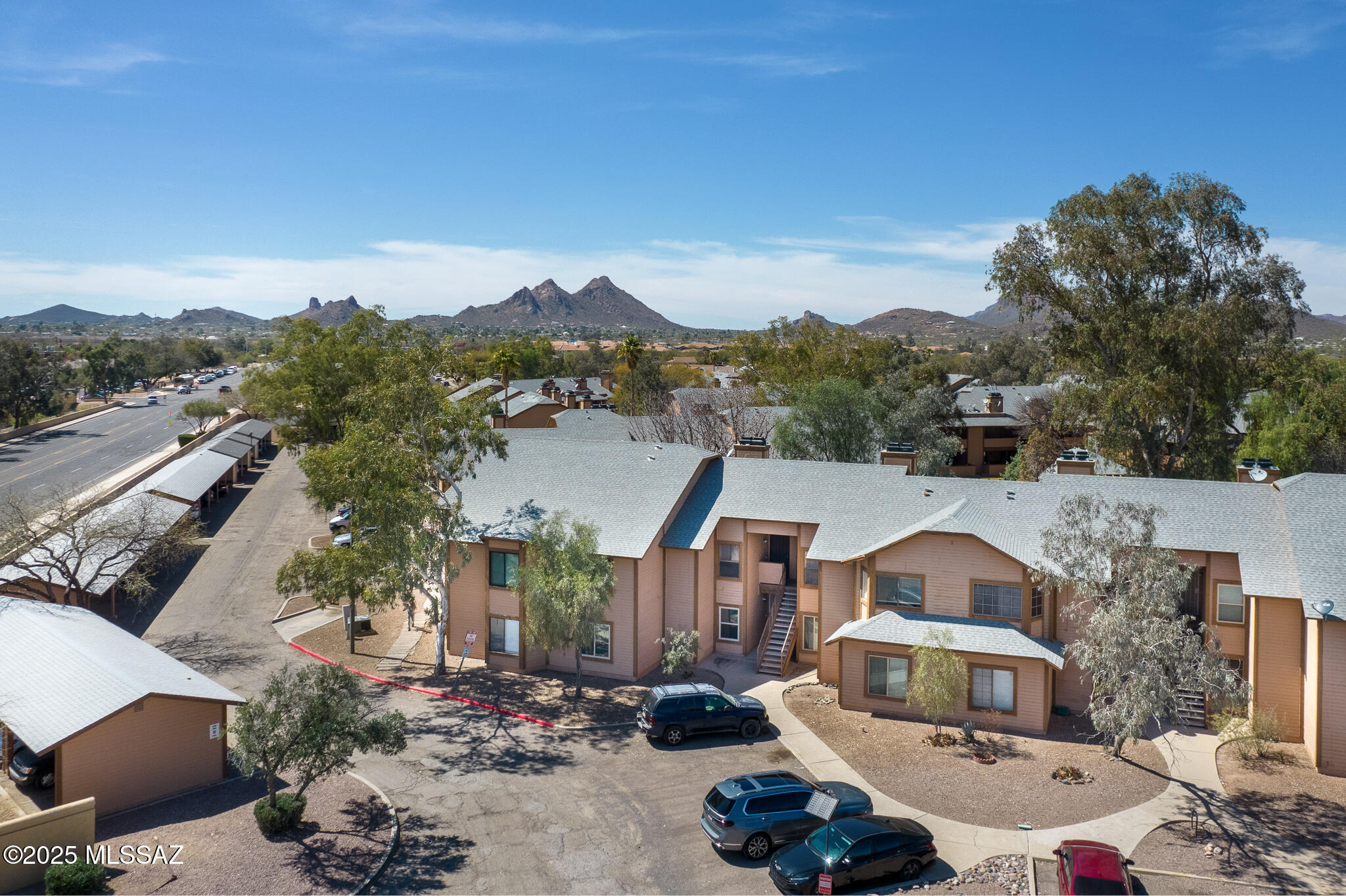 5690 S Wood Crest Drive