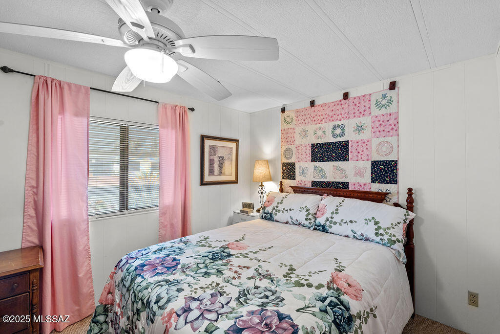 135 W Pinon Drive