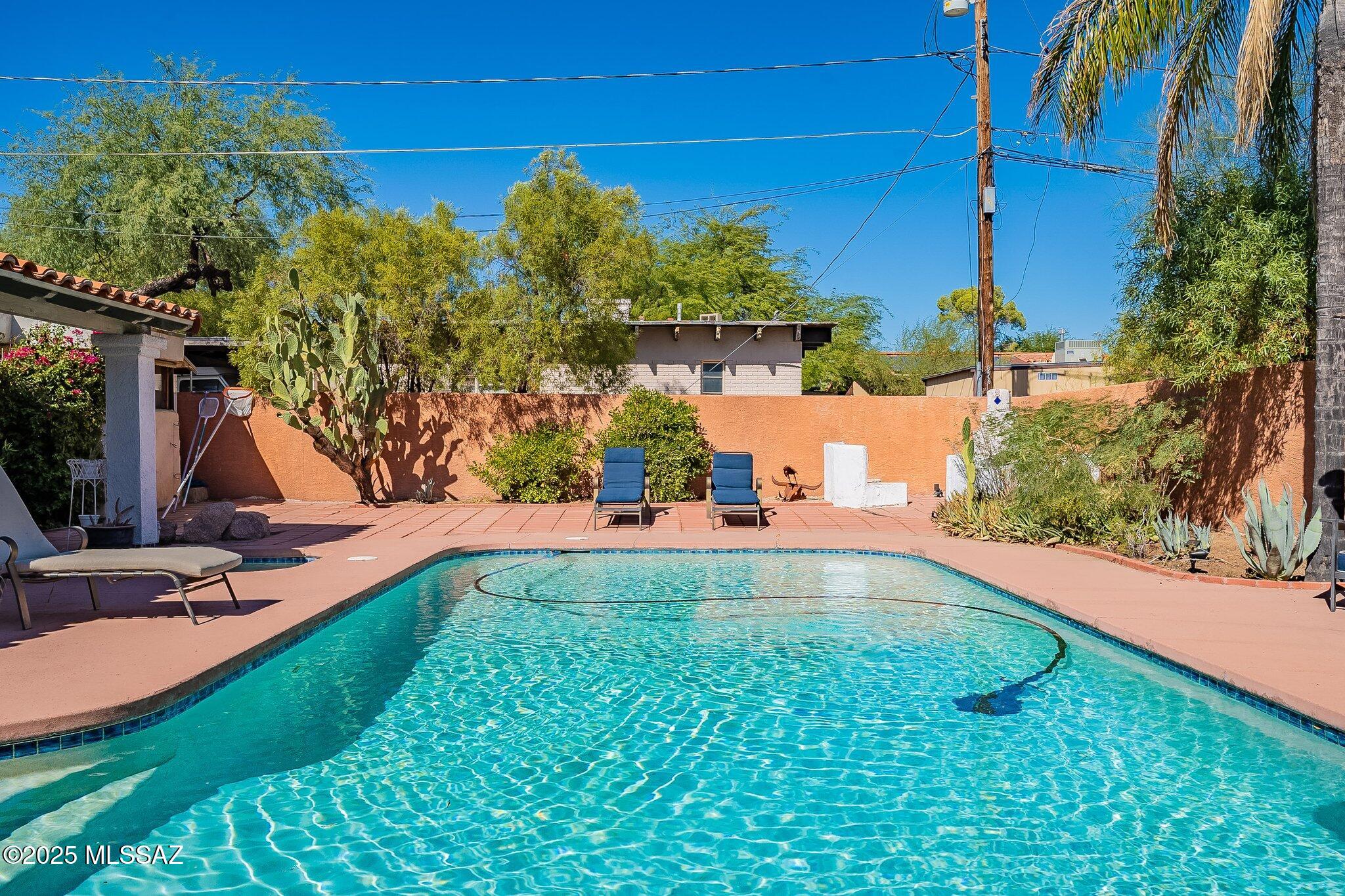 3801 E Calle Altar