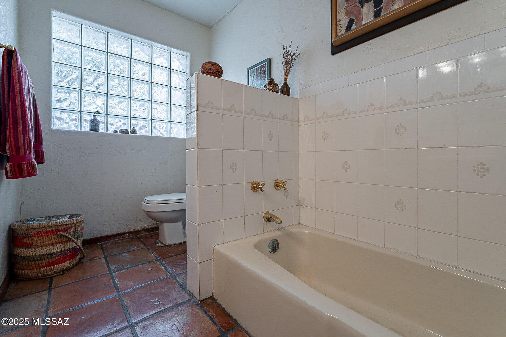 3801 E Calle Altar