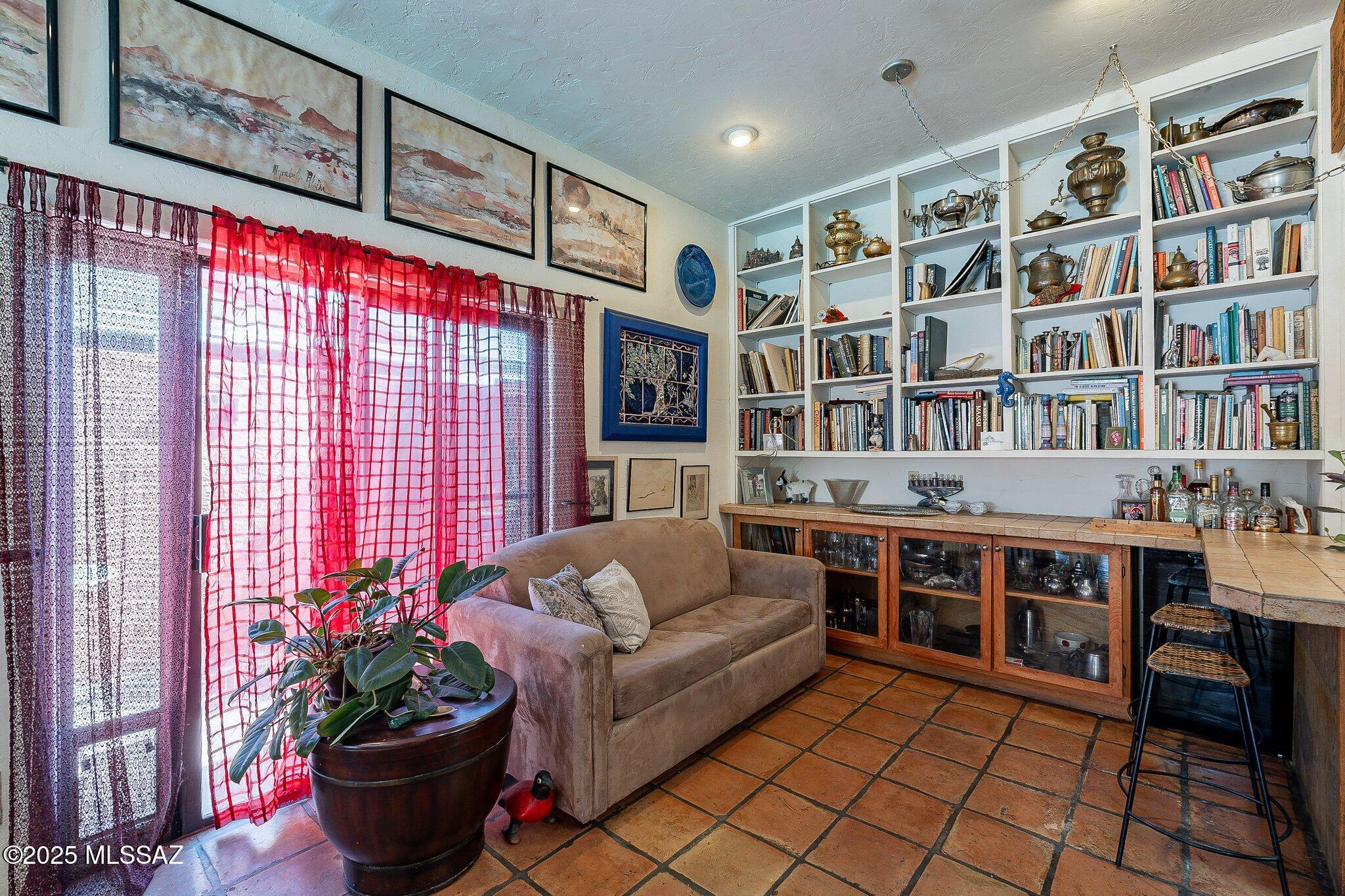 3801 E Calle Altar
