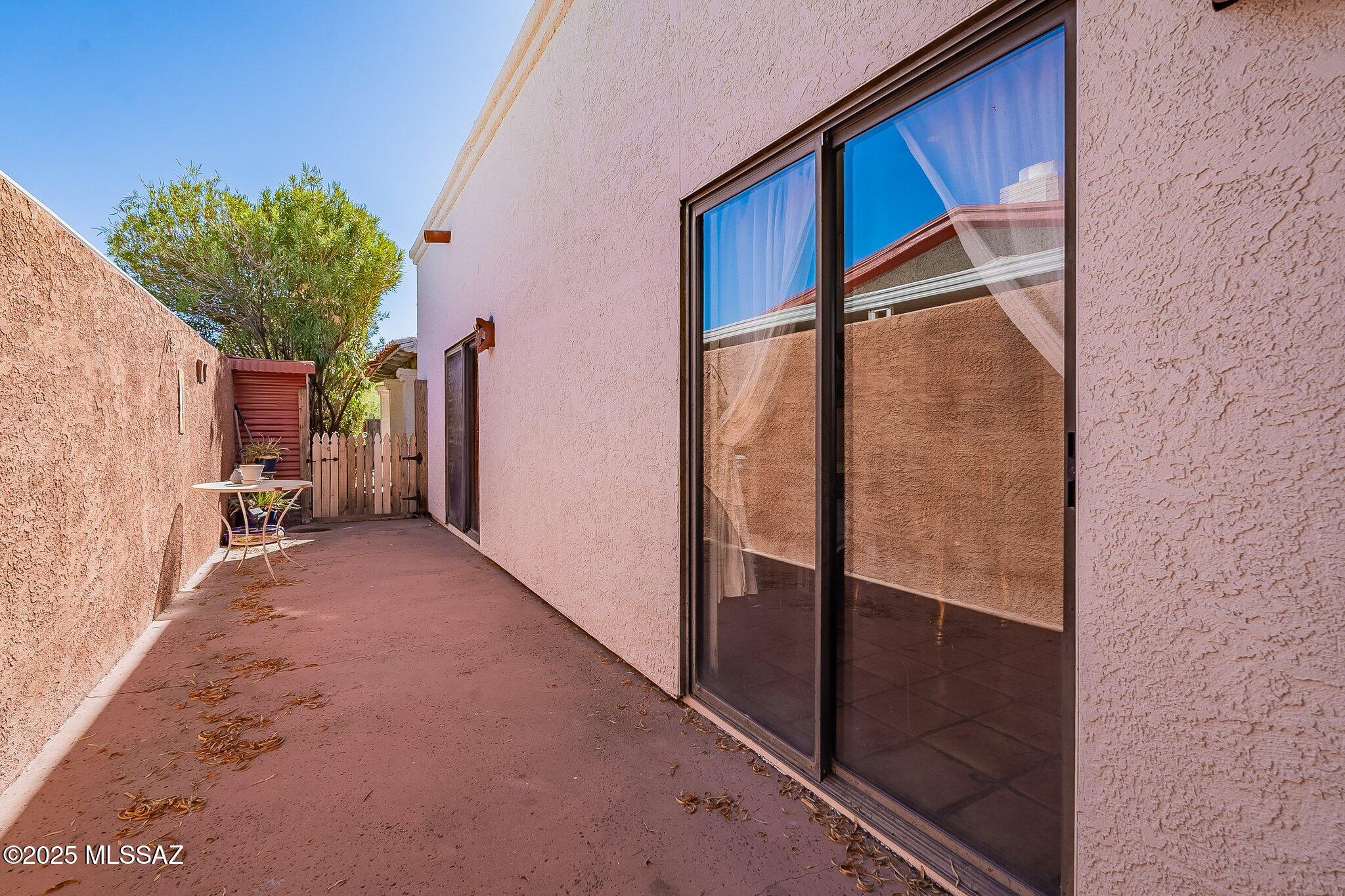 3801 E Calle Altar