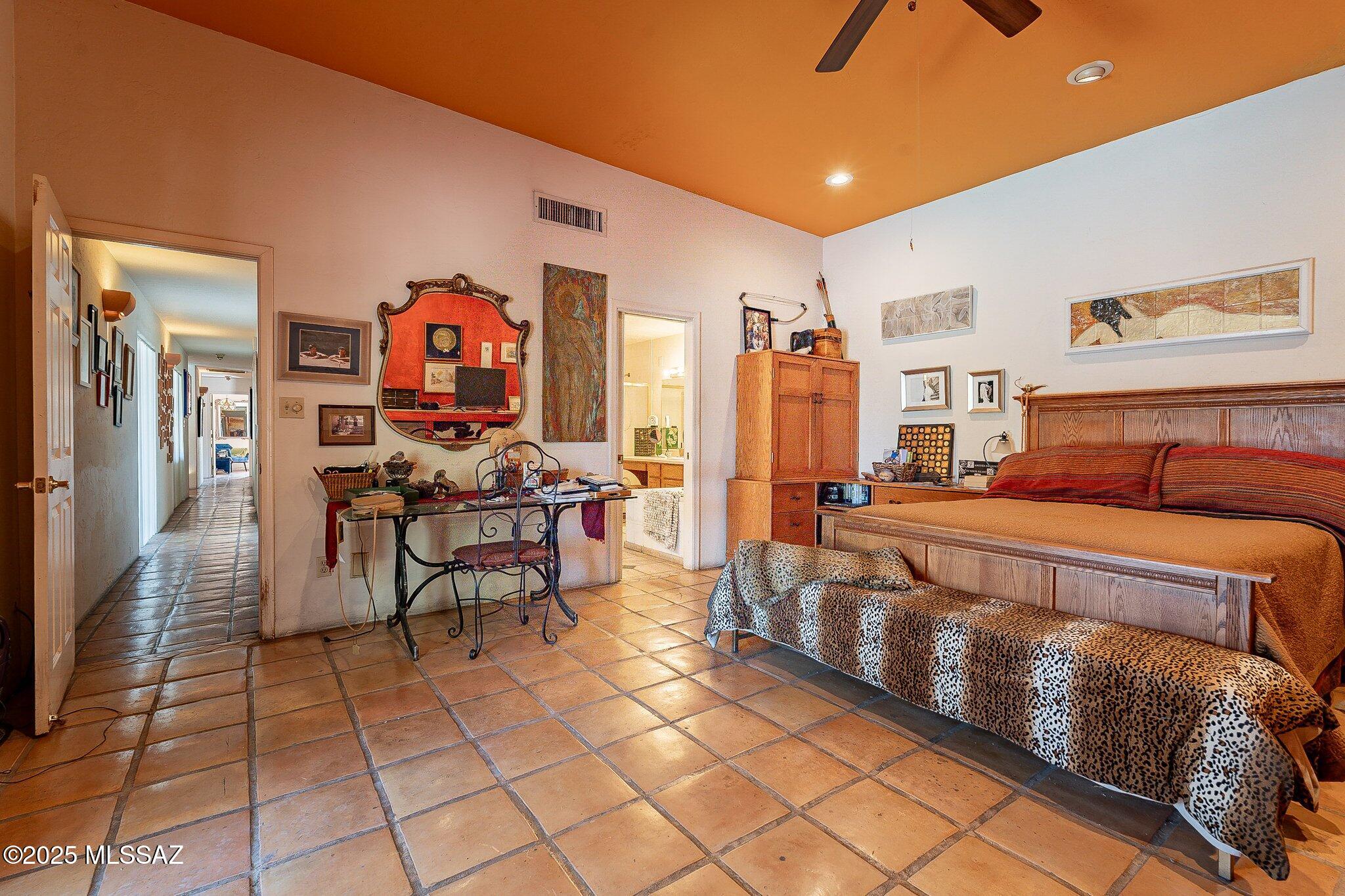 3801 E Calle Altar