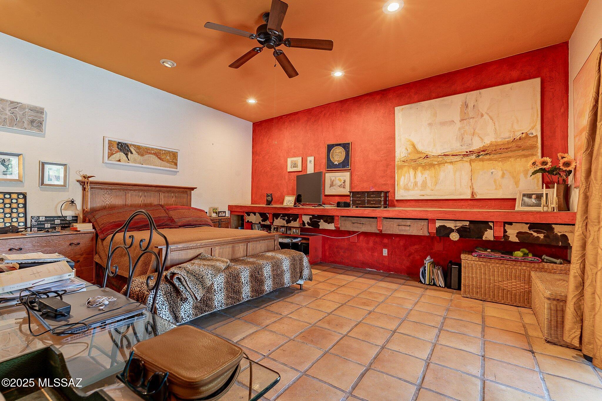 3801 E Calle Altar