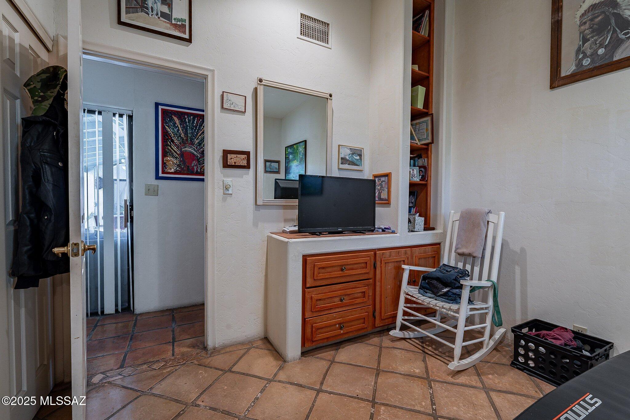 3801 E Calle Altar