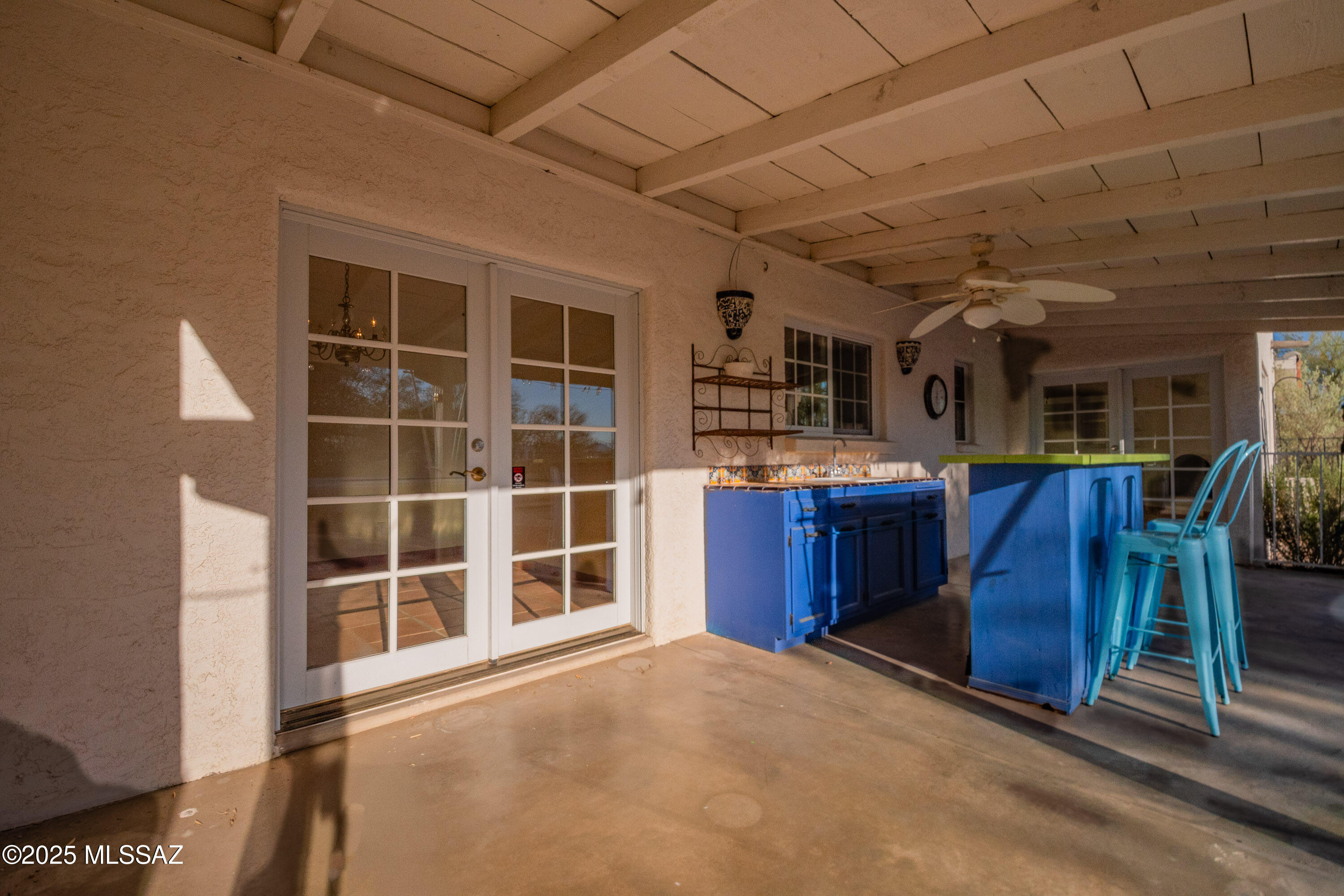5015 N Via Condesa