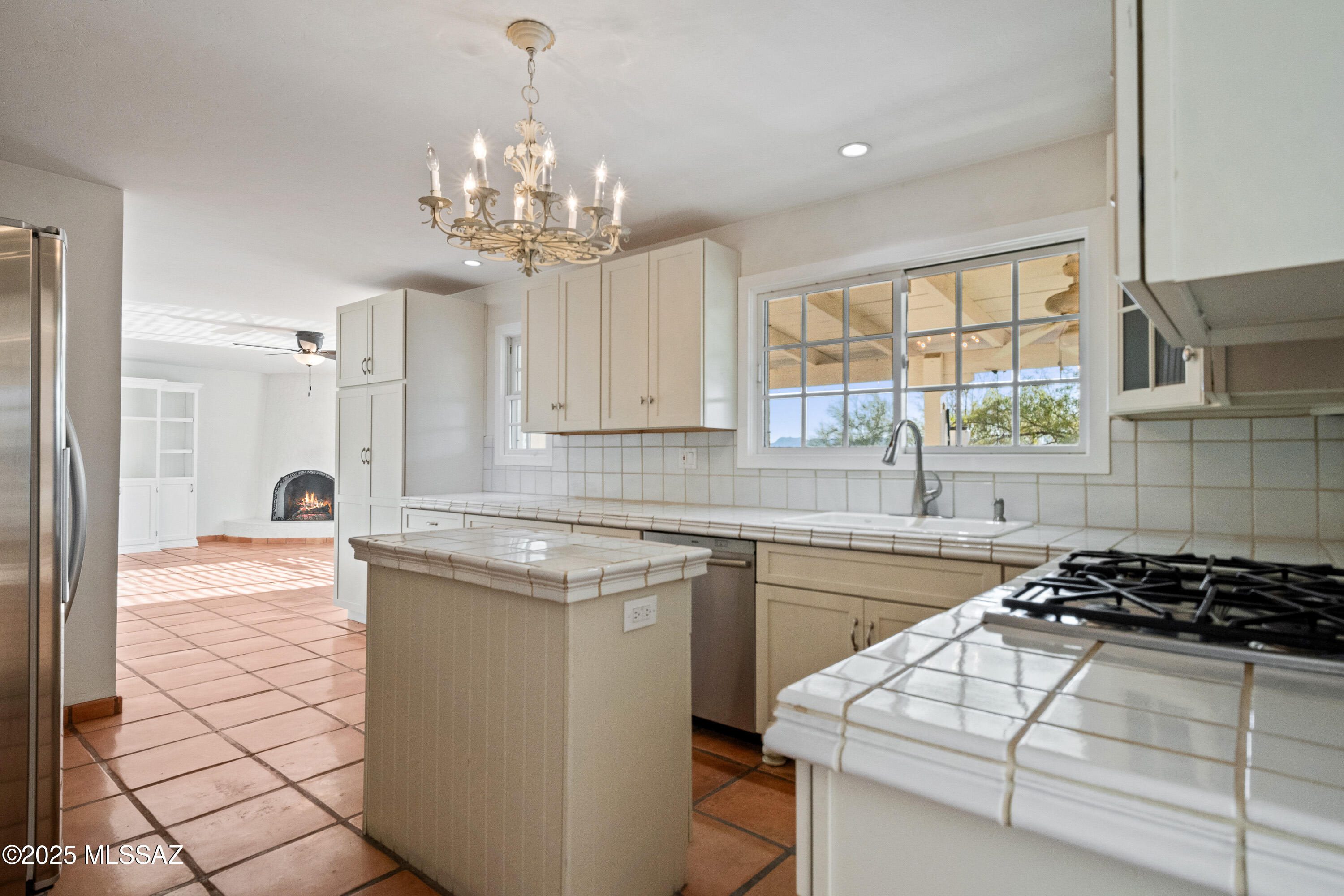 5015 N Via Condesa