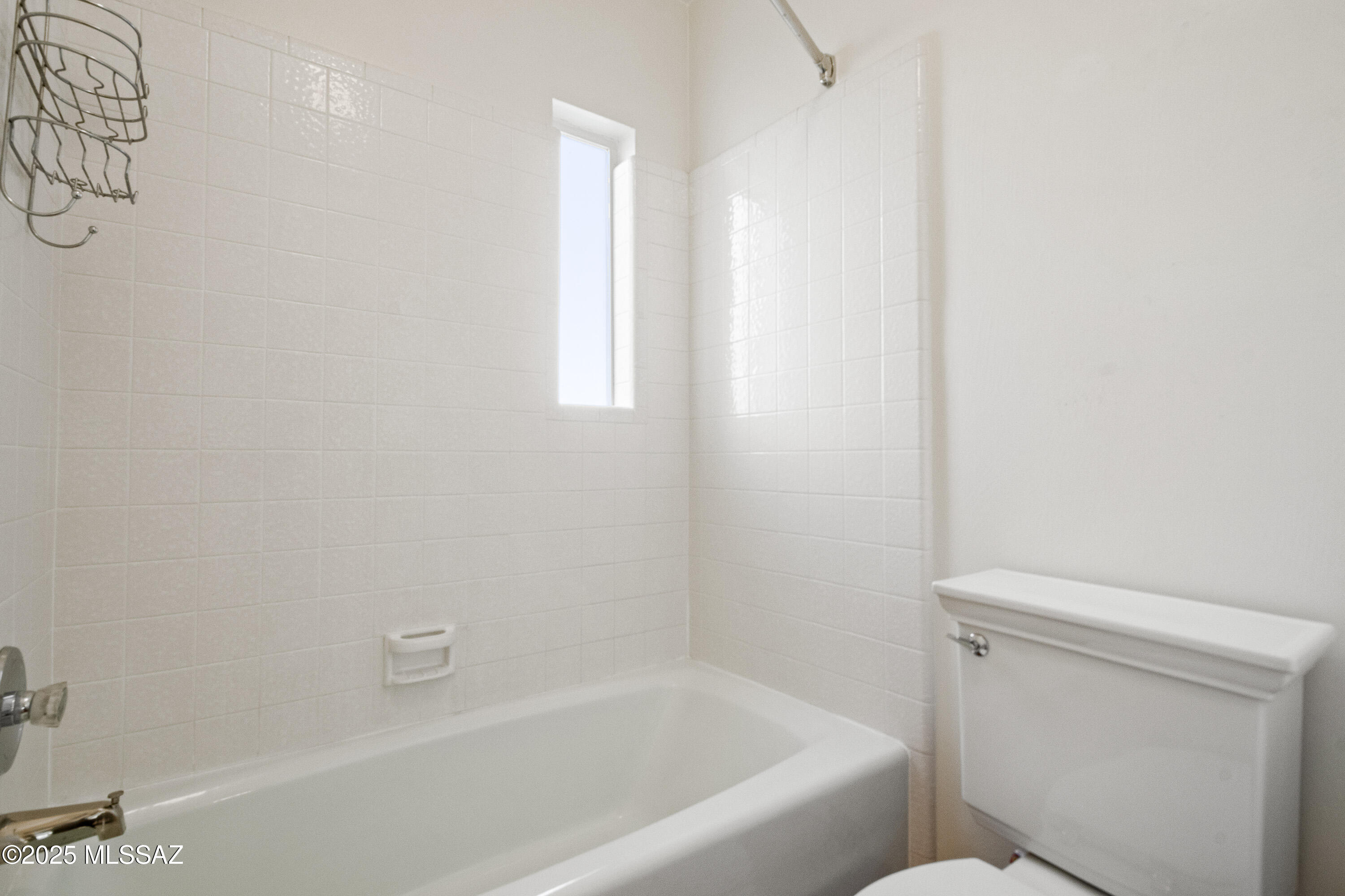 5015 N Via Condesa