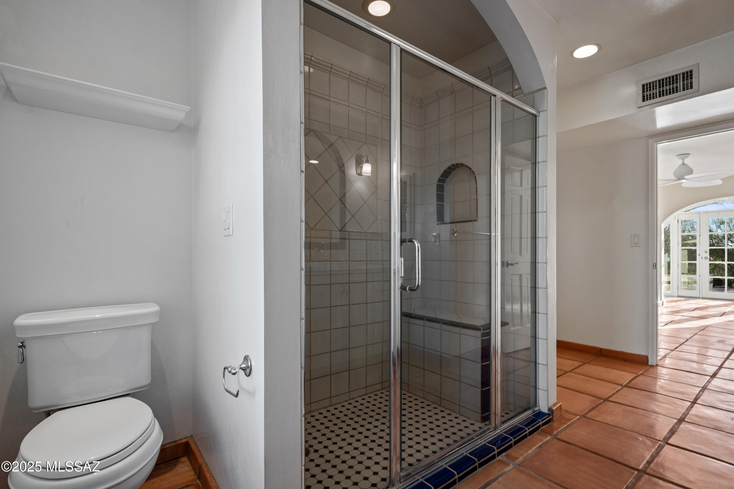 5015 N Via Condesa