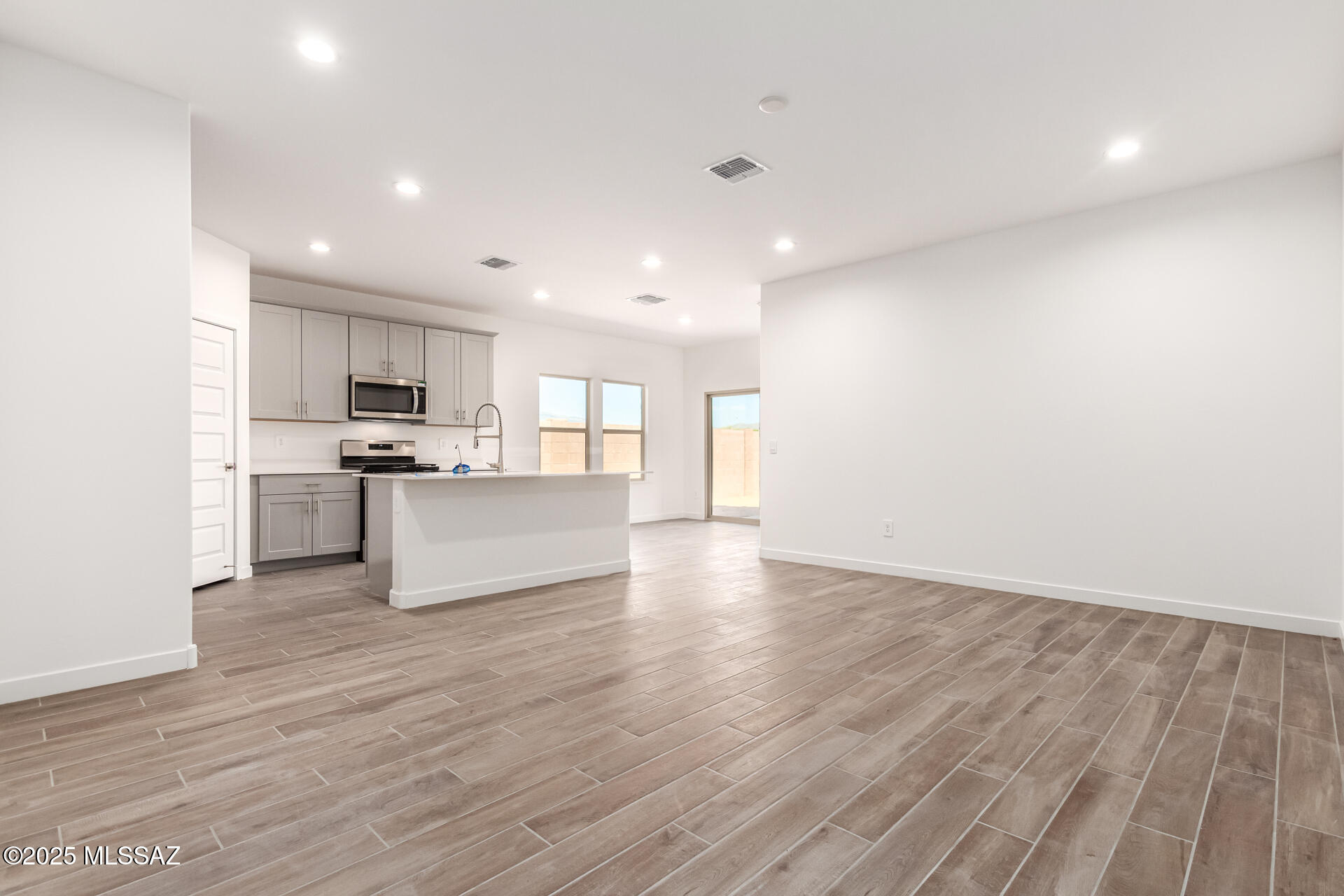 8717 W Orange Jubilee Drive