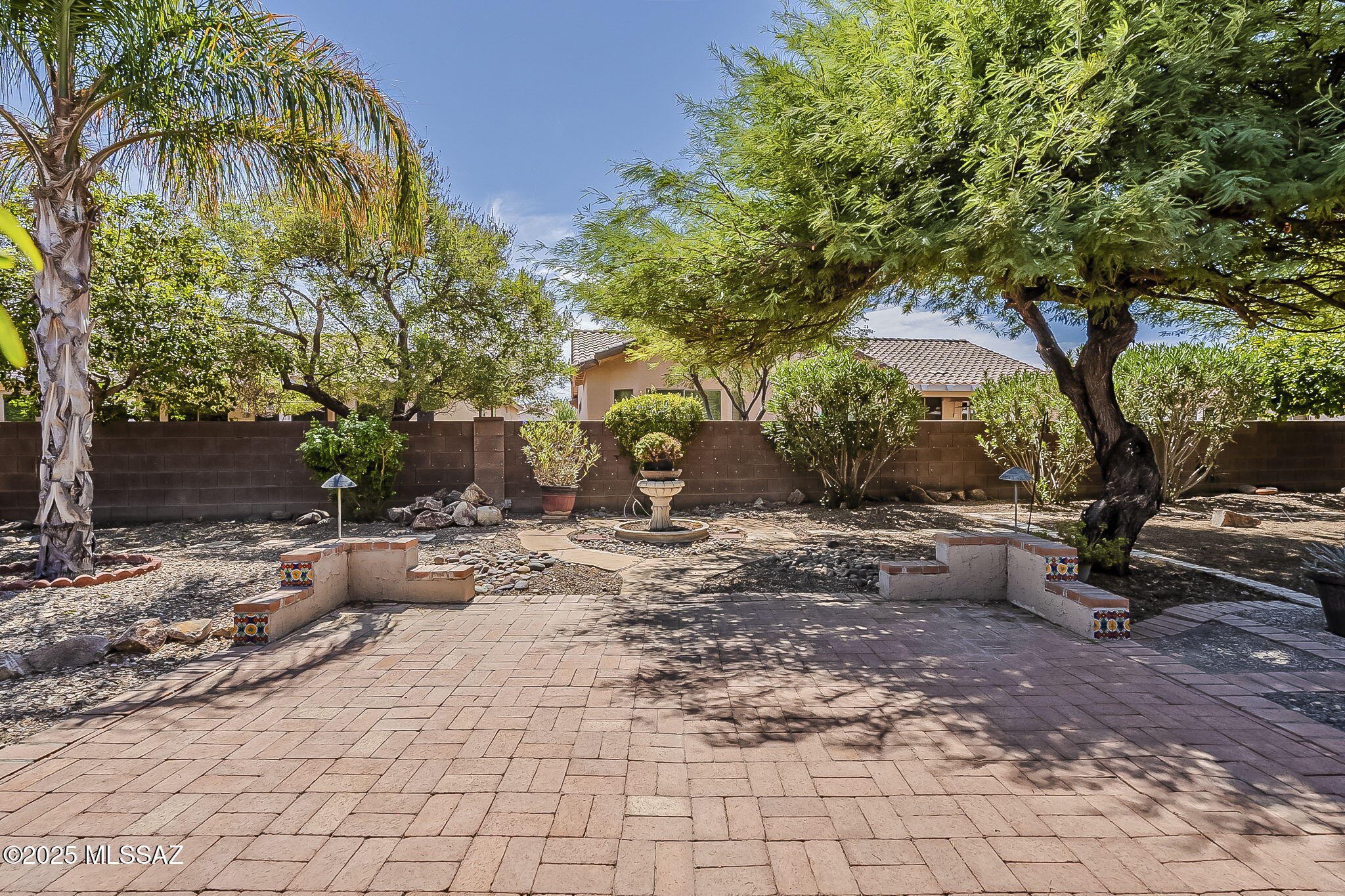 7676 W Madrigal Drive