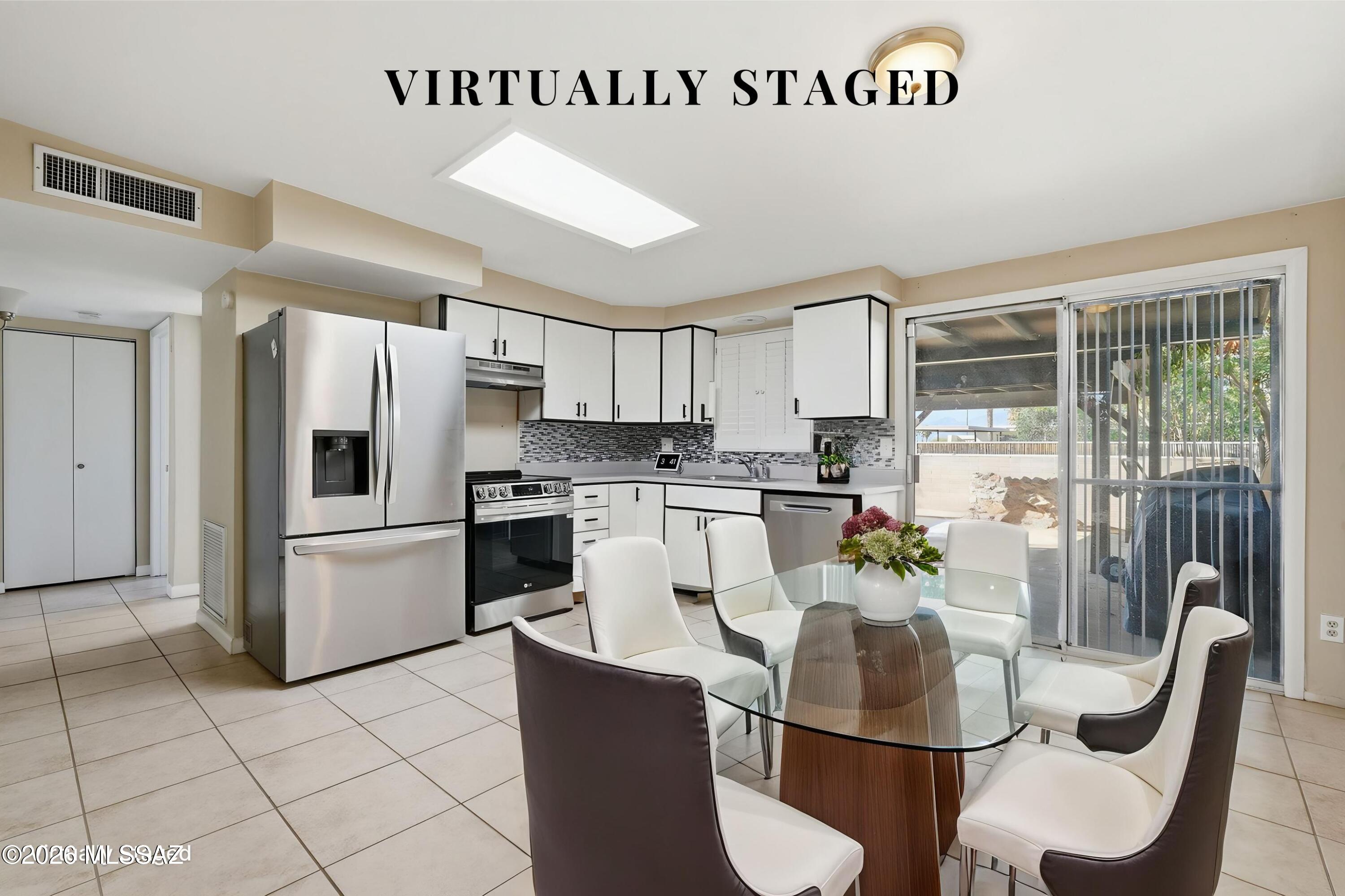 4037 S Queen Palm Drive