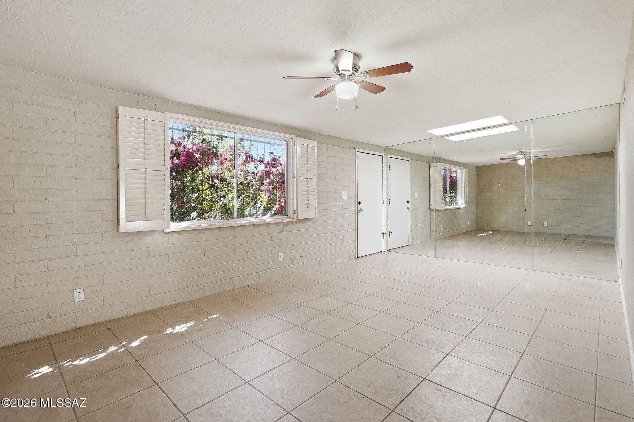4037 S Queen Palm Drive