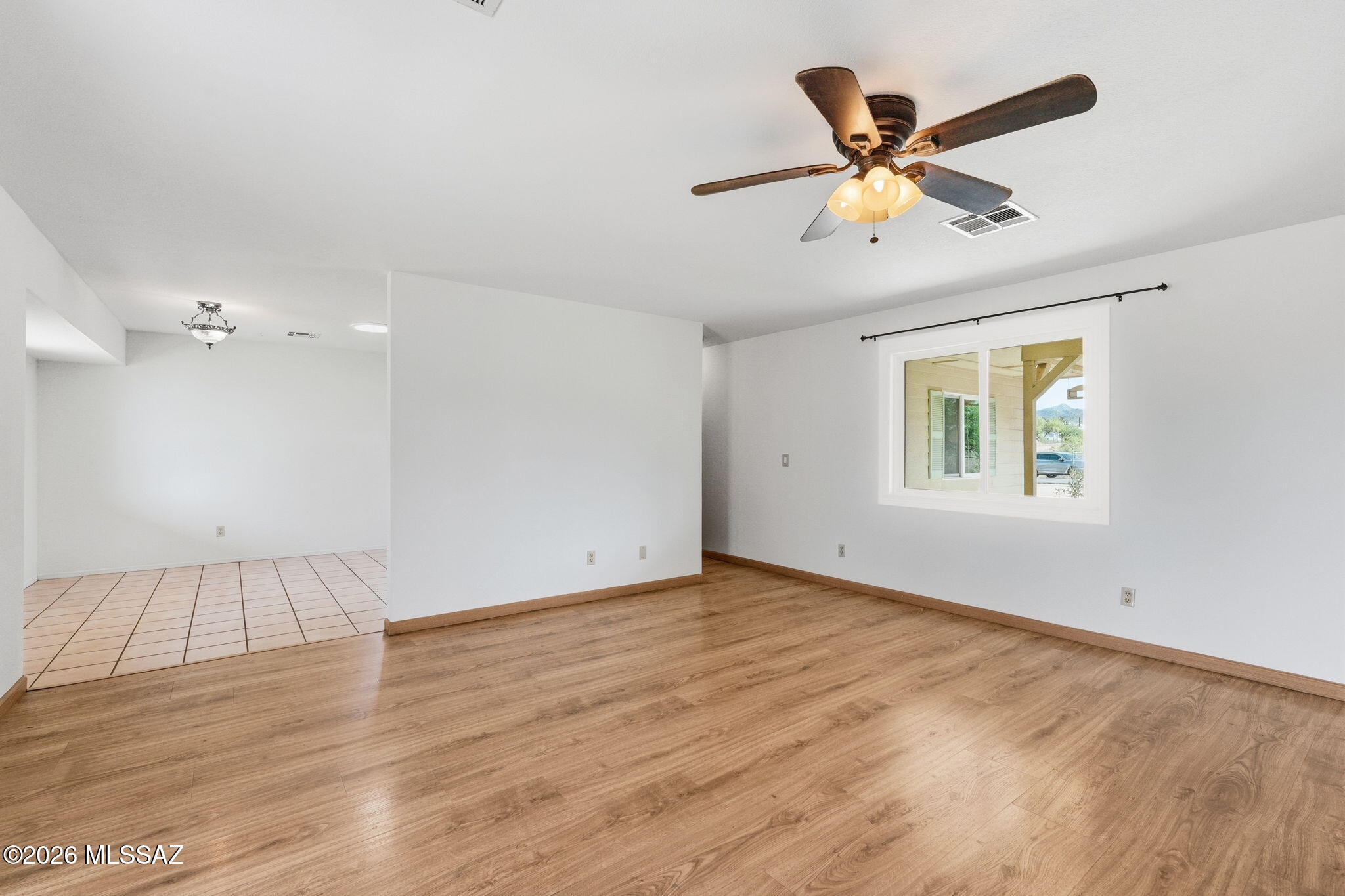 2250 W Beverly Circle