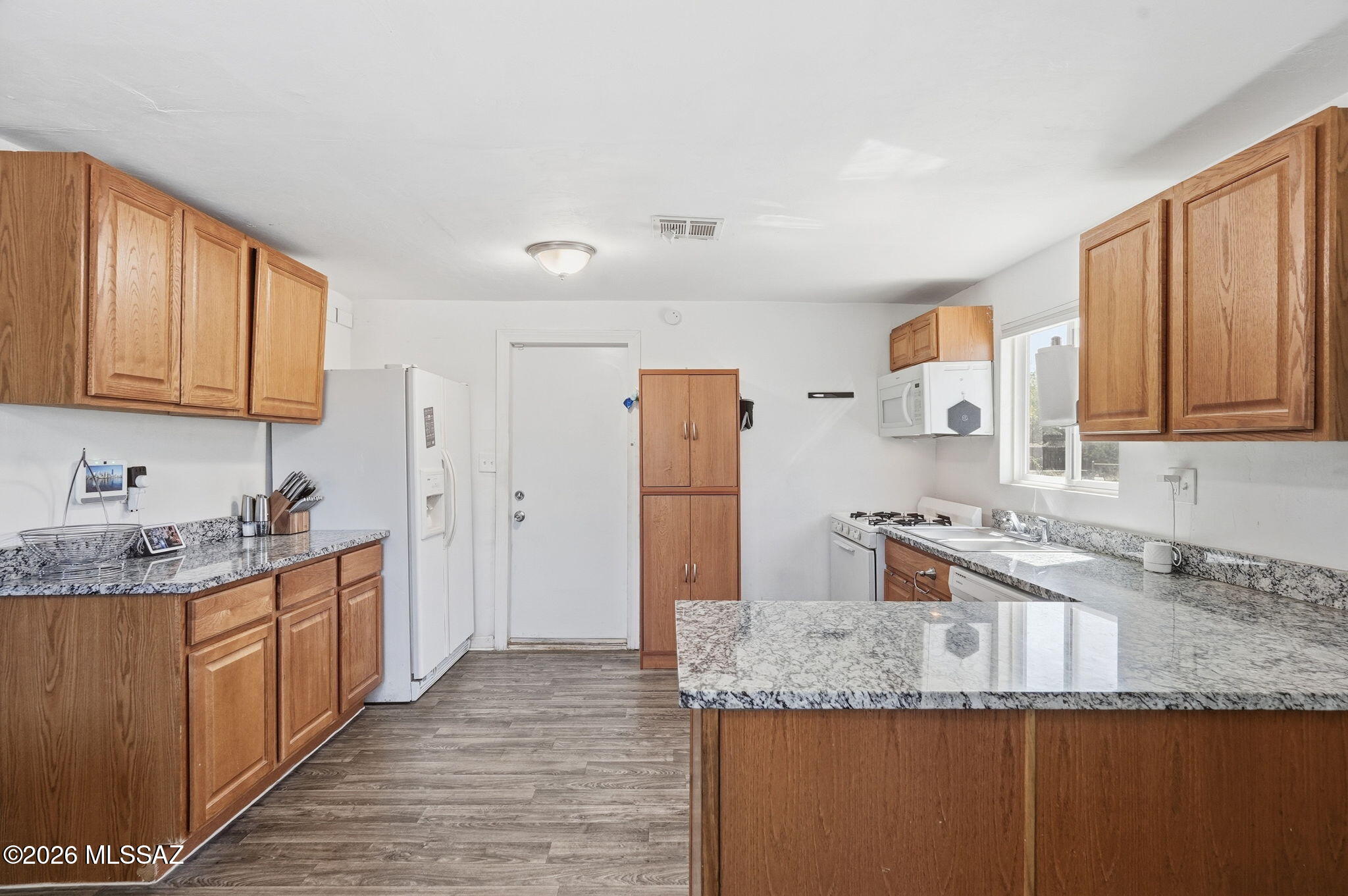 3720 E Monte Vista Drive