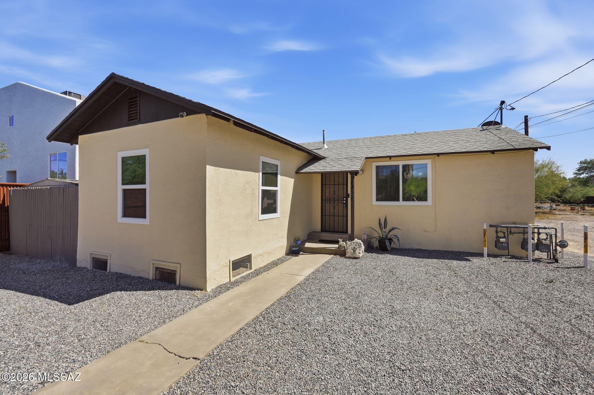 3720 E Monte Vista Drive