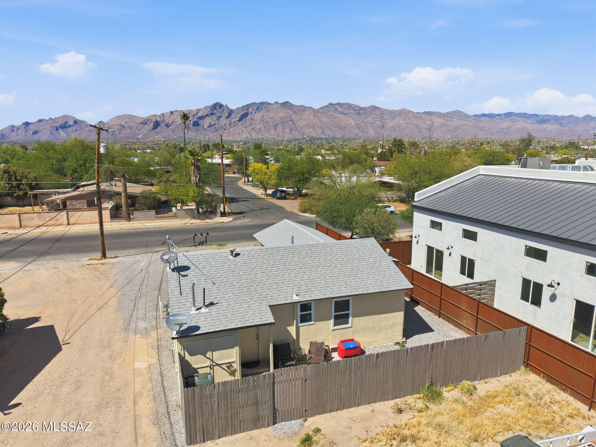 3720 E Monte Vista Drive