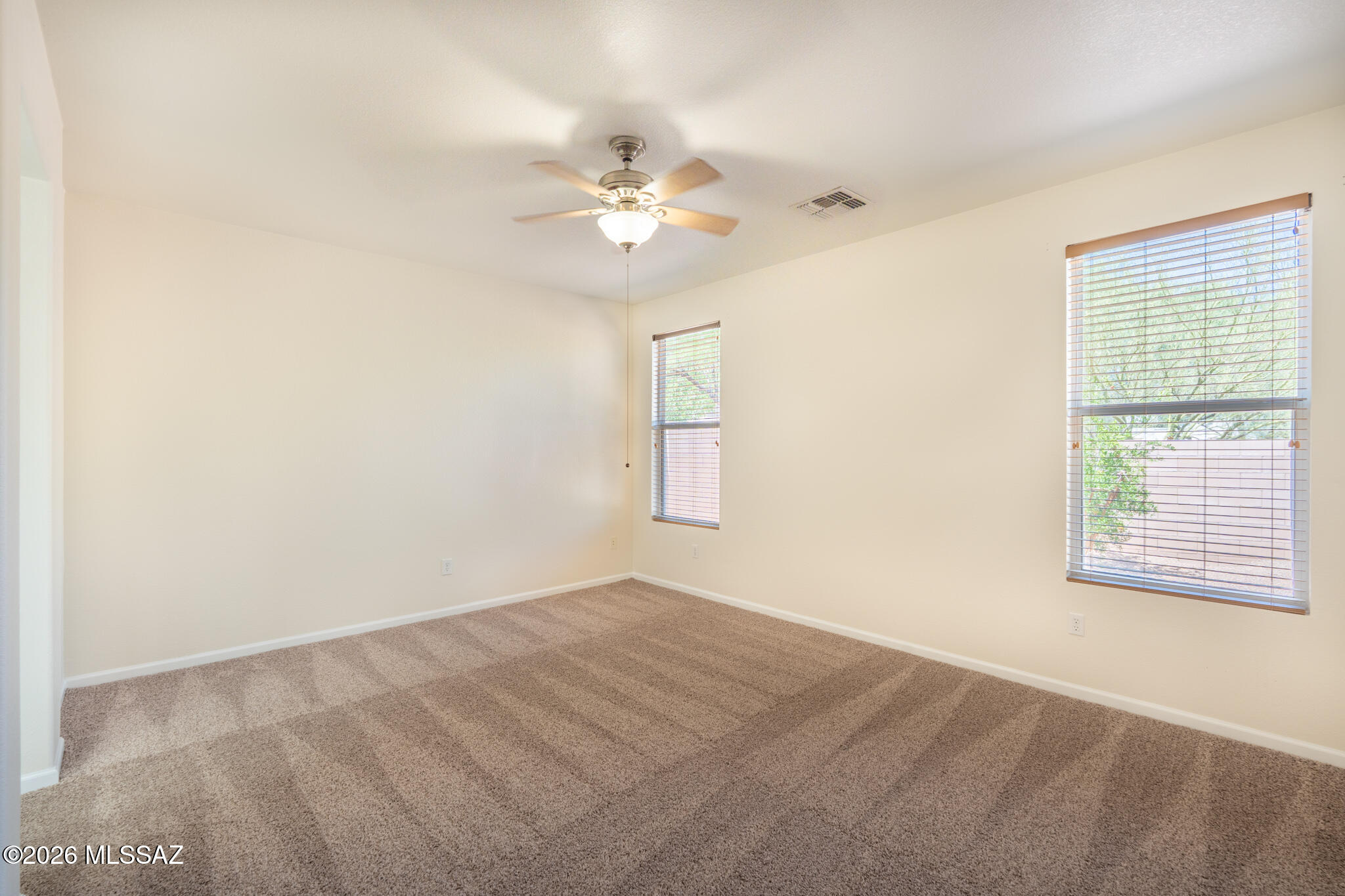 15741 S Camino Muesa