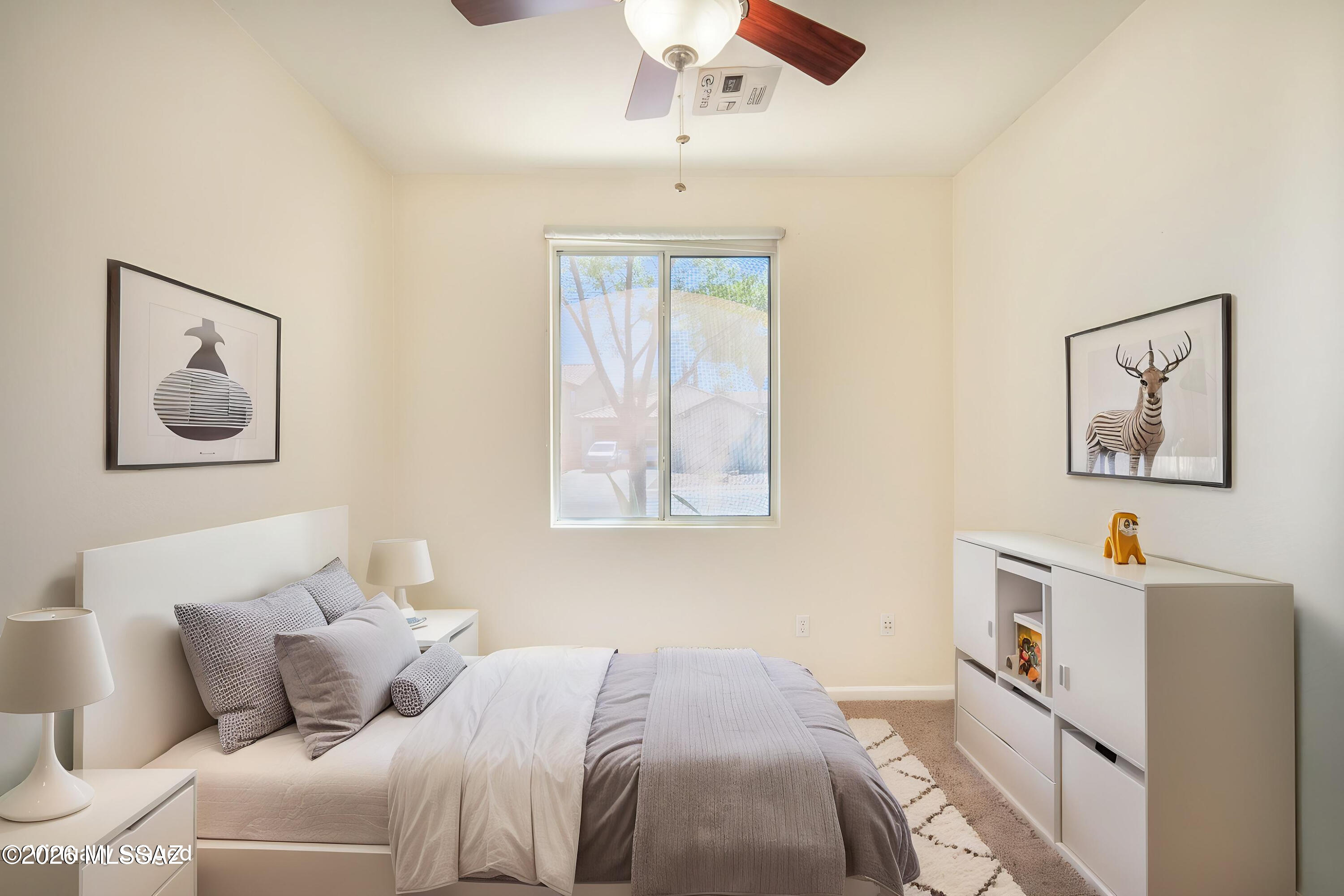 15741 S Camino Muesa